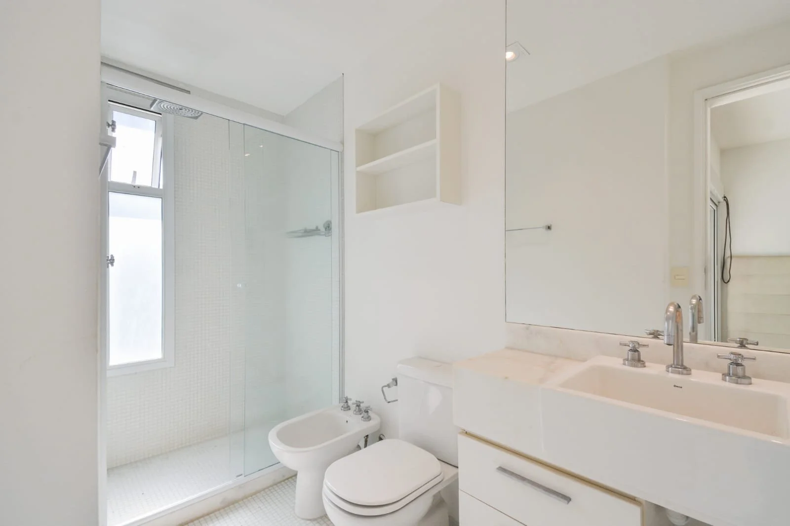 WhatsApp Image 2025-10-31 at 18.23.58 (2).jpeg