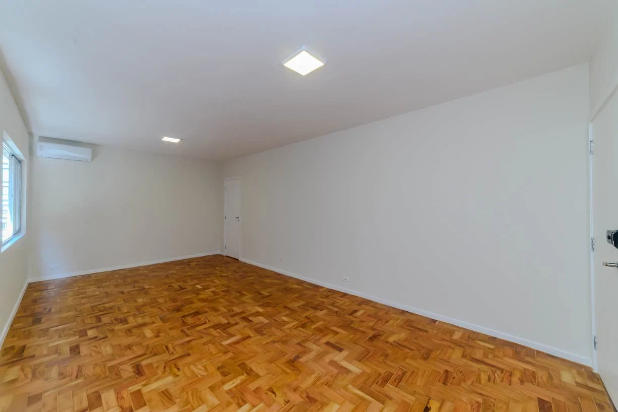 WhatsApp Image 2025-10-31 at 18.25.02 (1).jpeg