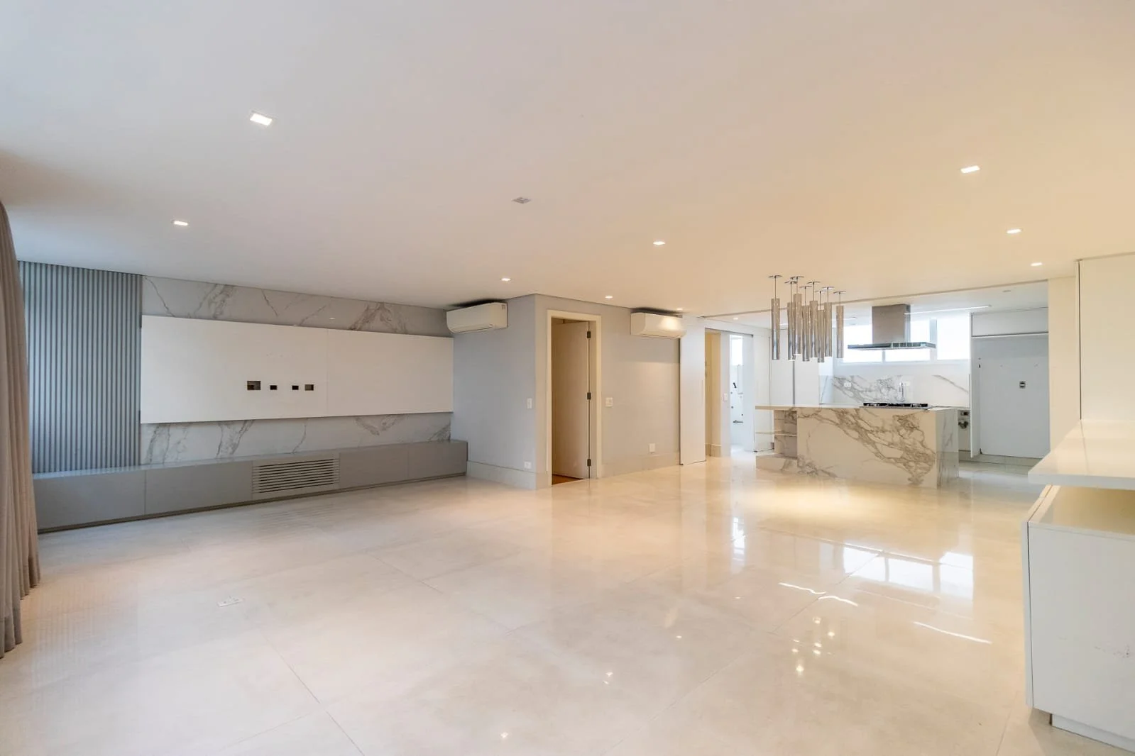 WhatsApp Image 2025-10-30 at 16.53.45 (1).jpeg