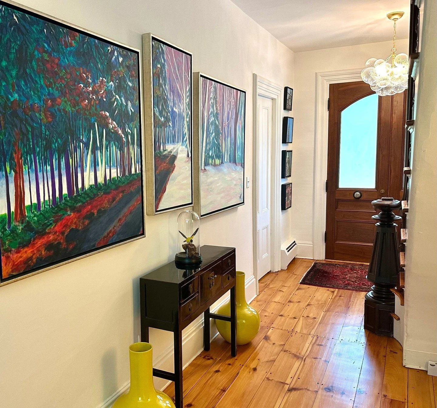 🍂❄️ Seasonal Transition ❄️🍂

It is always inspiring to explore a new place. One day while driving north on Highway 91 in Vermont, I decided to take the back roads after the first snow of the season. The scene was breathtaking &mdash; snow blown in 