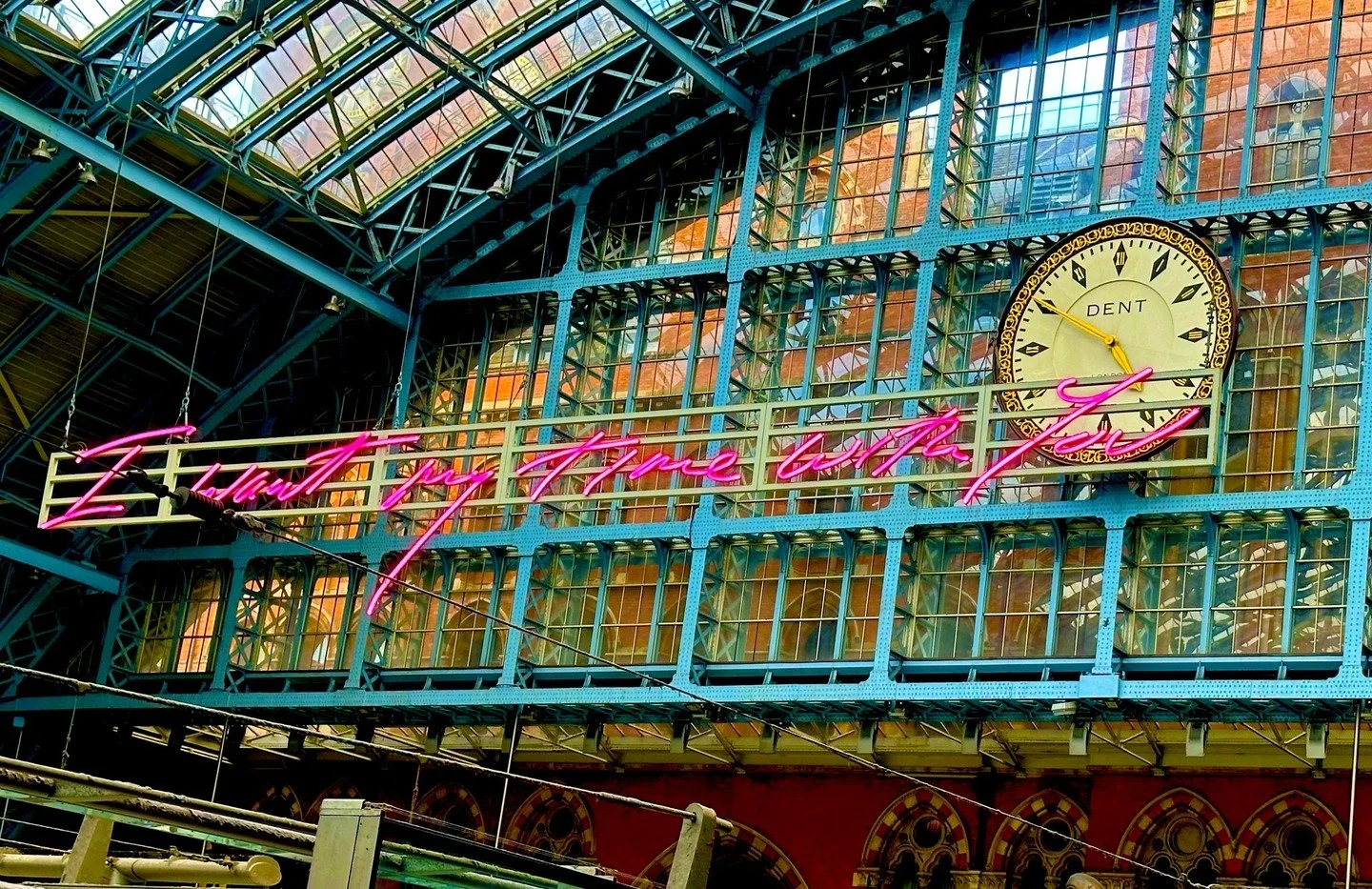 Avery Art will be closed from 11/24 &ndash; 11/29 to spend time with family. 🧡
&ldquo;I Want My Time With You,&rdquo; by Tracey Emin &mdash; a reminder that it&rsquo;s important to make time for the people we care about.

Wishing everyone a warm and