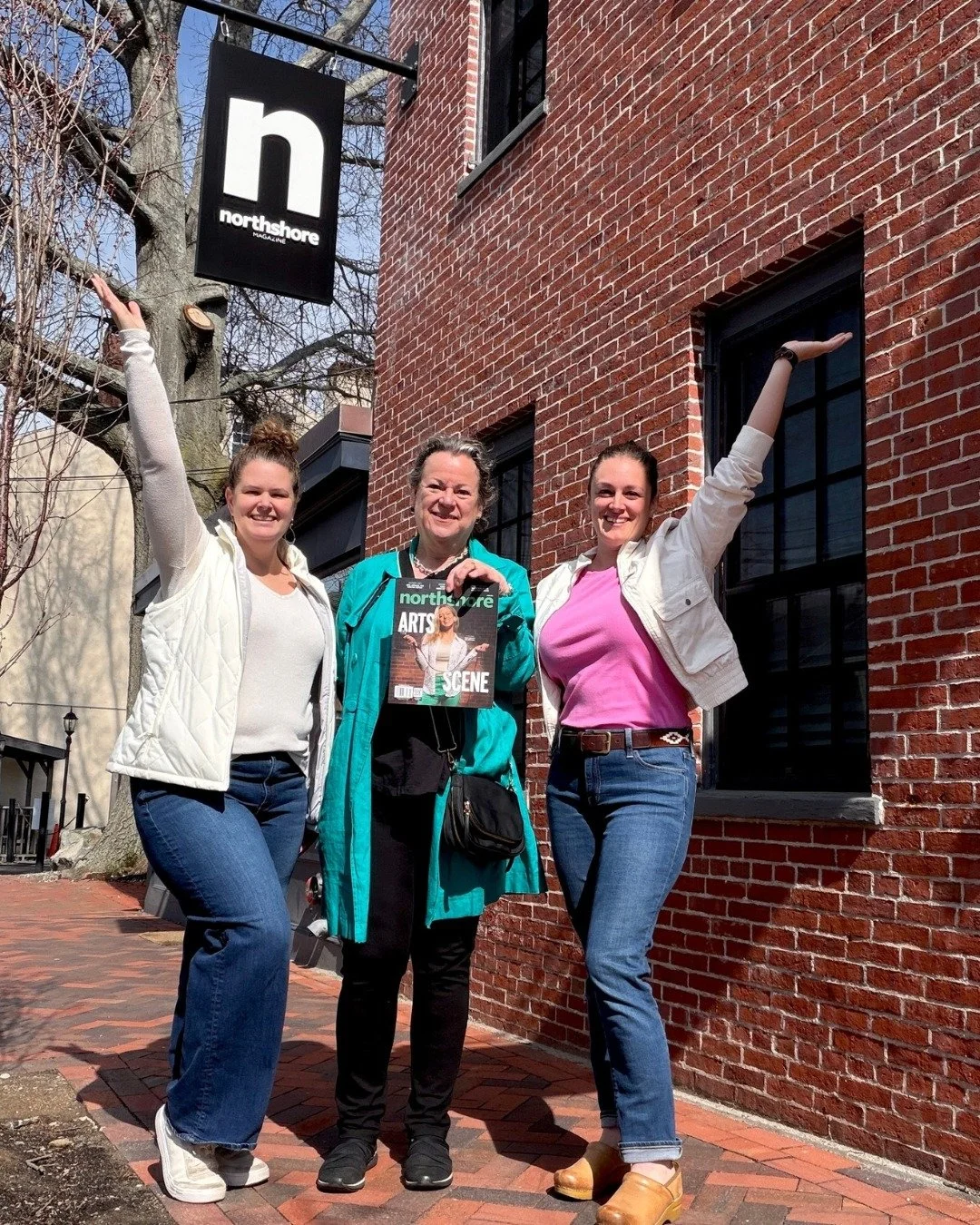 Grateful doesn&rsquo;t even begin to cover it.

To be surrounded by women who are not only incredibly talented, but also building thoughtful, creative businesses of their own&hellip; that&rsquo;s something special.

@artbyalyssa + @whitewavephotograp