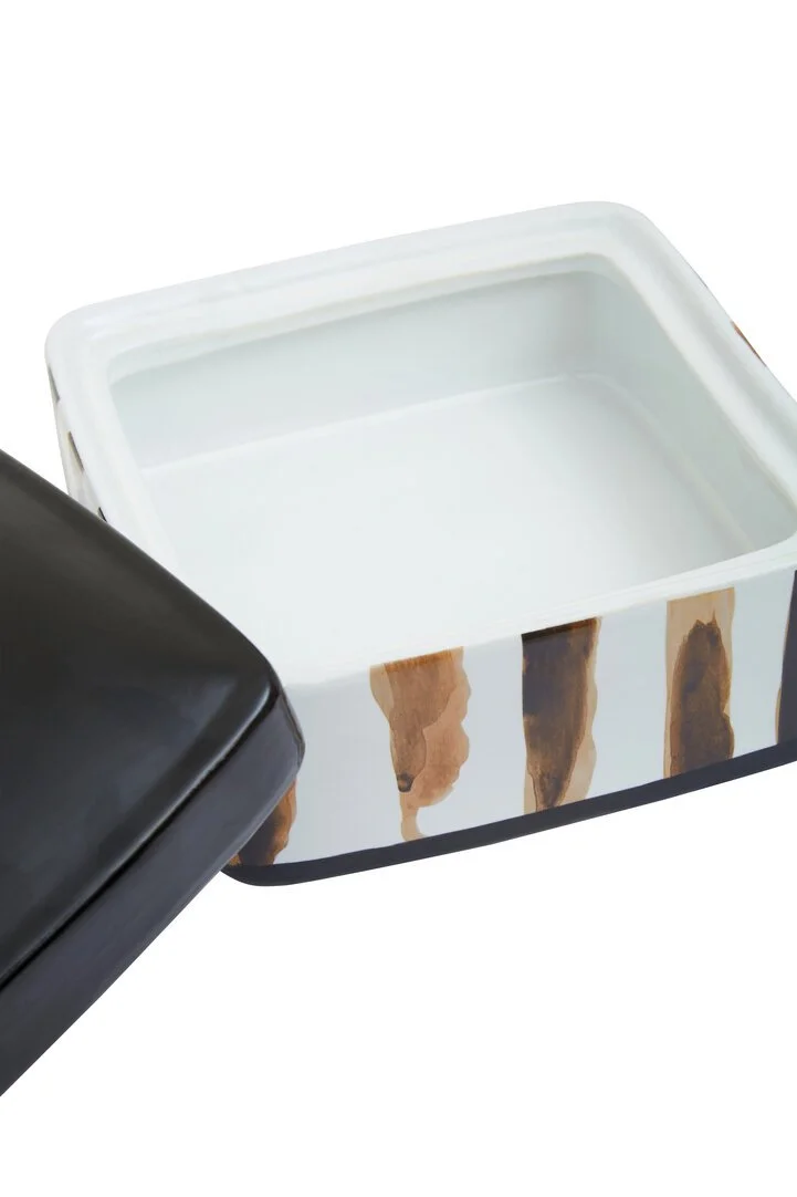 toned trinket open .jpeg