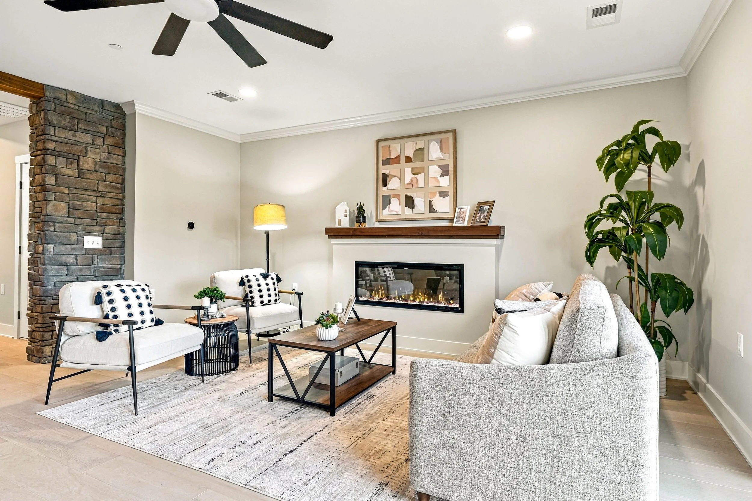 Family Room.jpg
