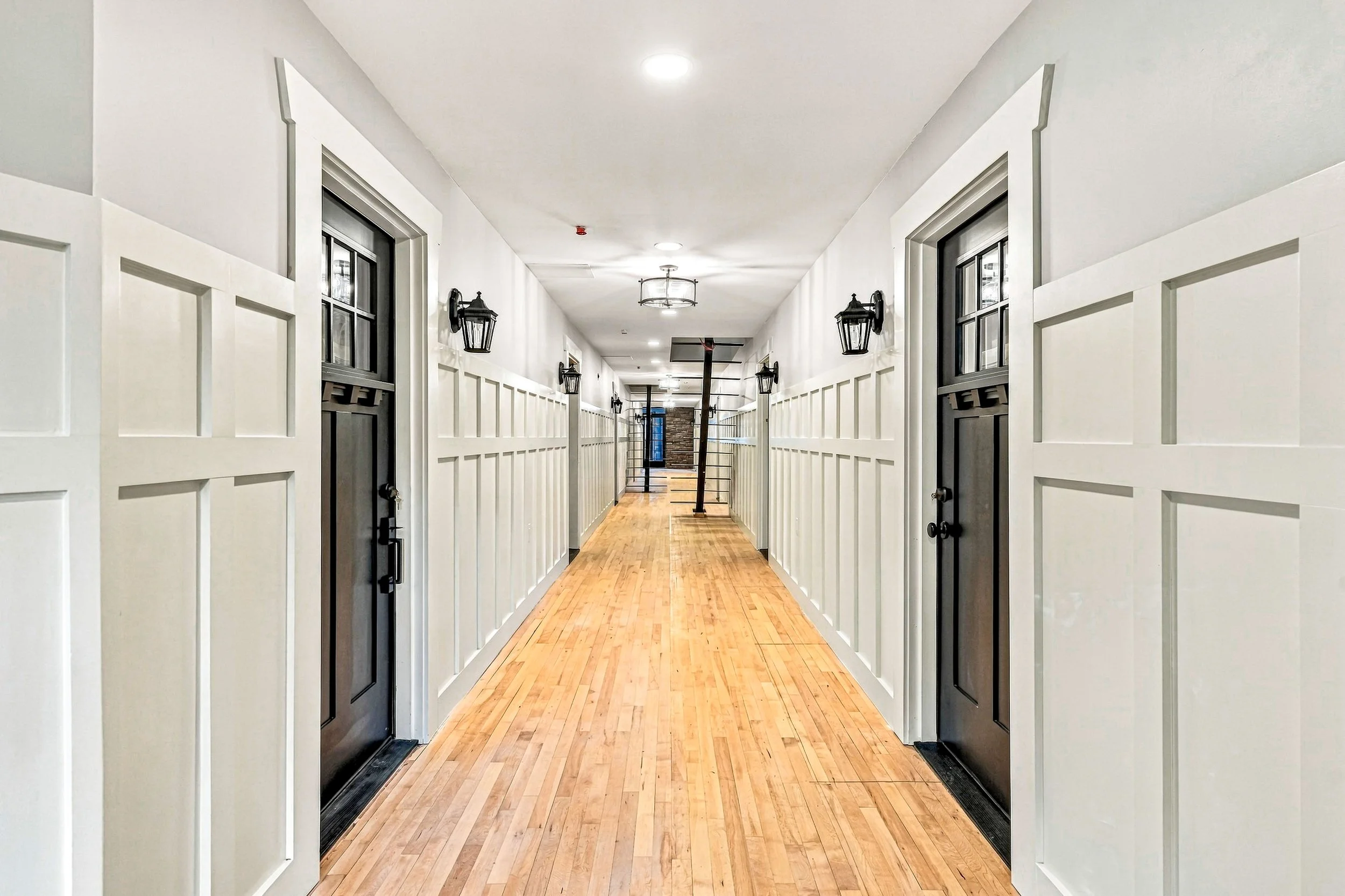 Hallway - Full-10.jpg