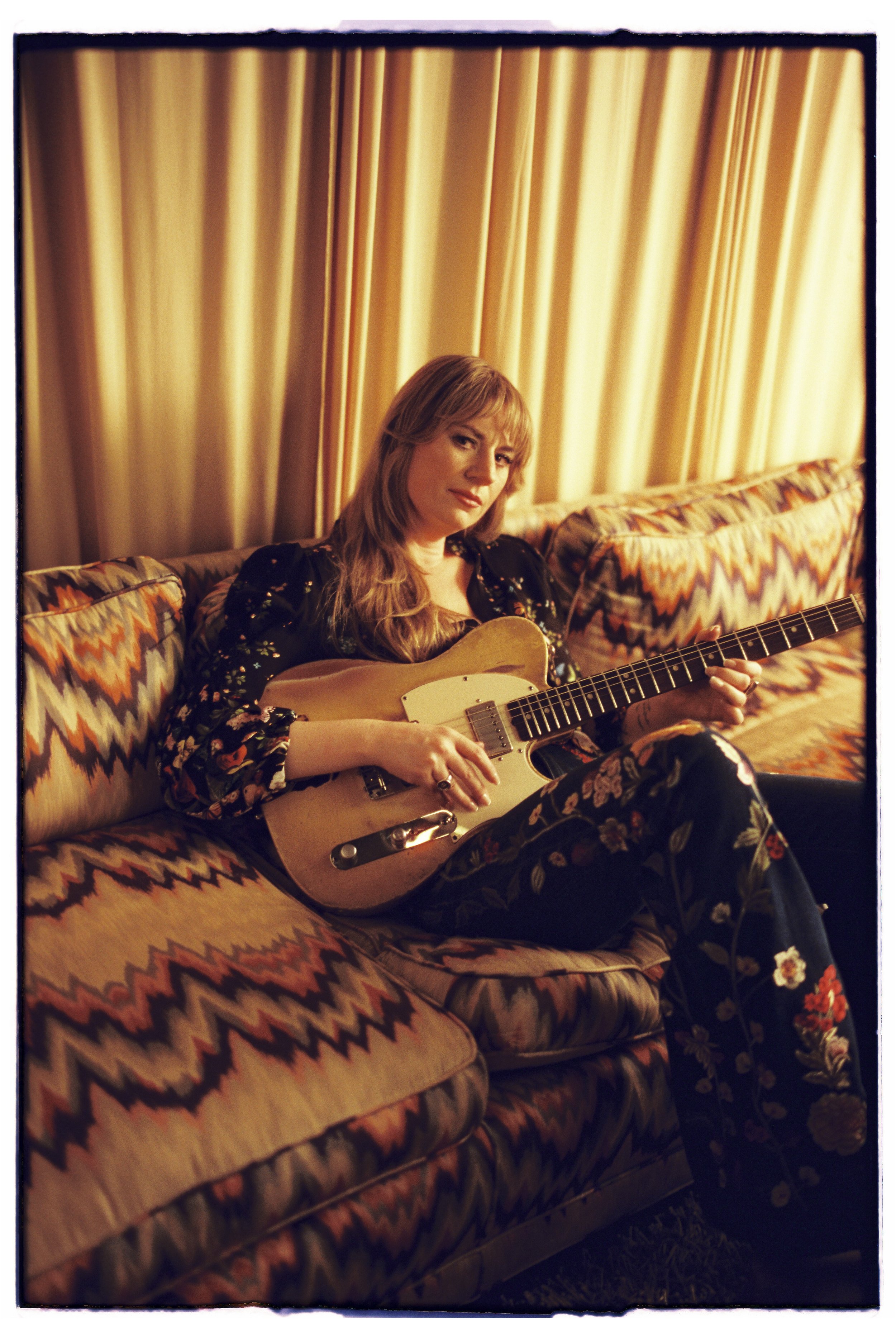 JOANNE SHAW TAYLOR