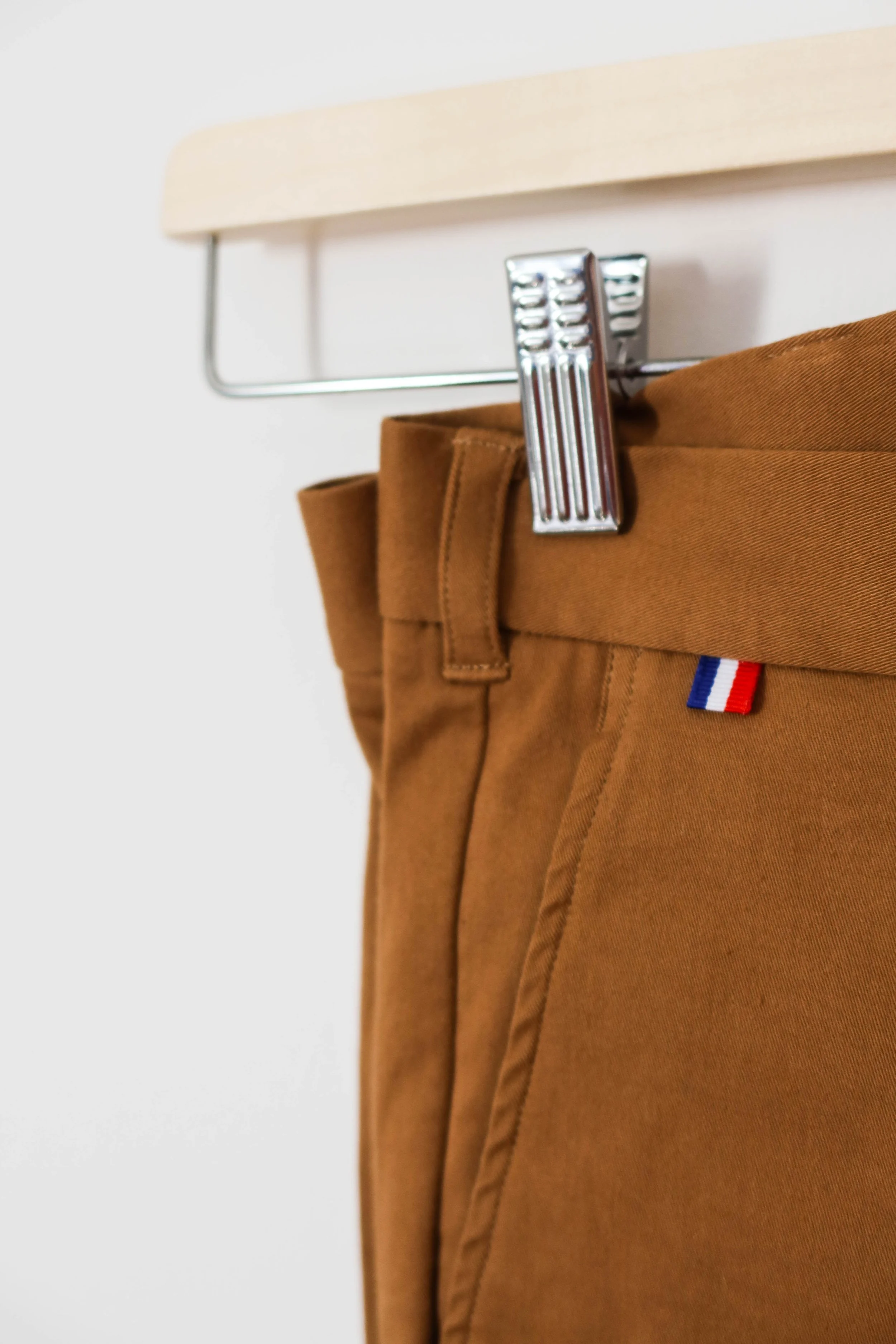 chino-camel-metta-2.jpg