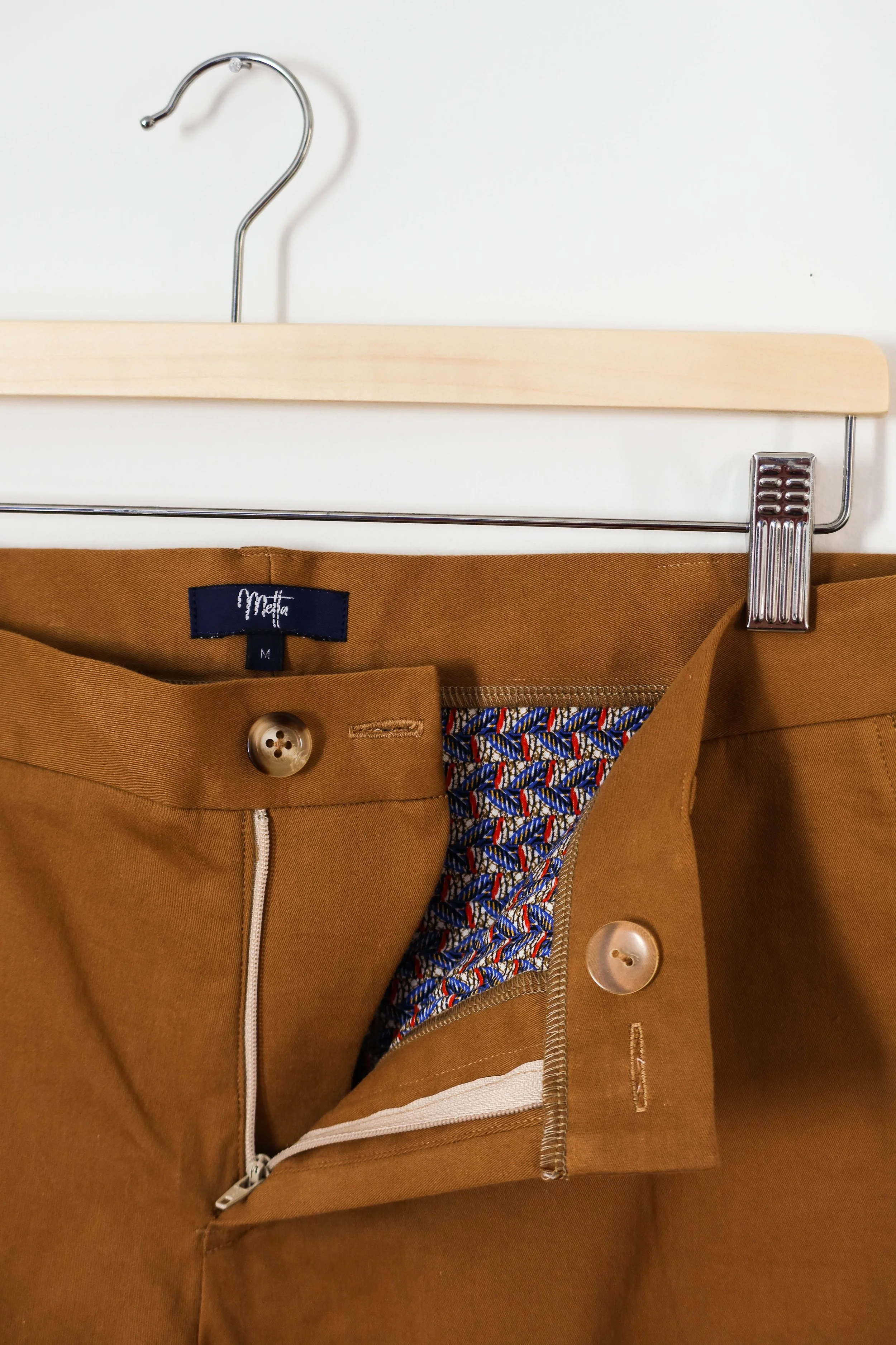 chino-camel-metta-10.jpg