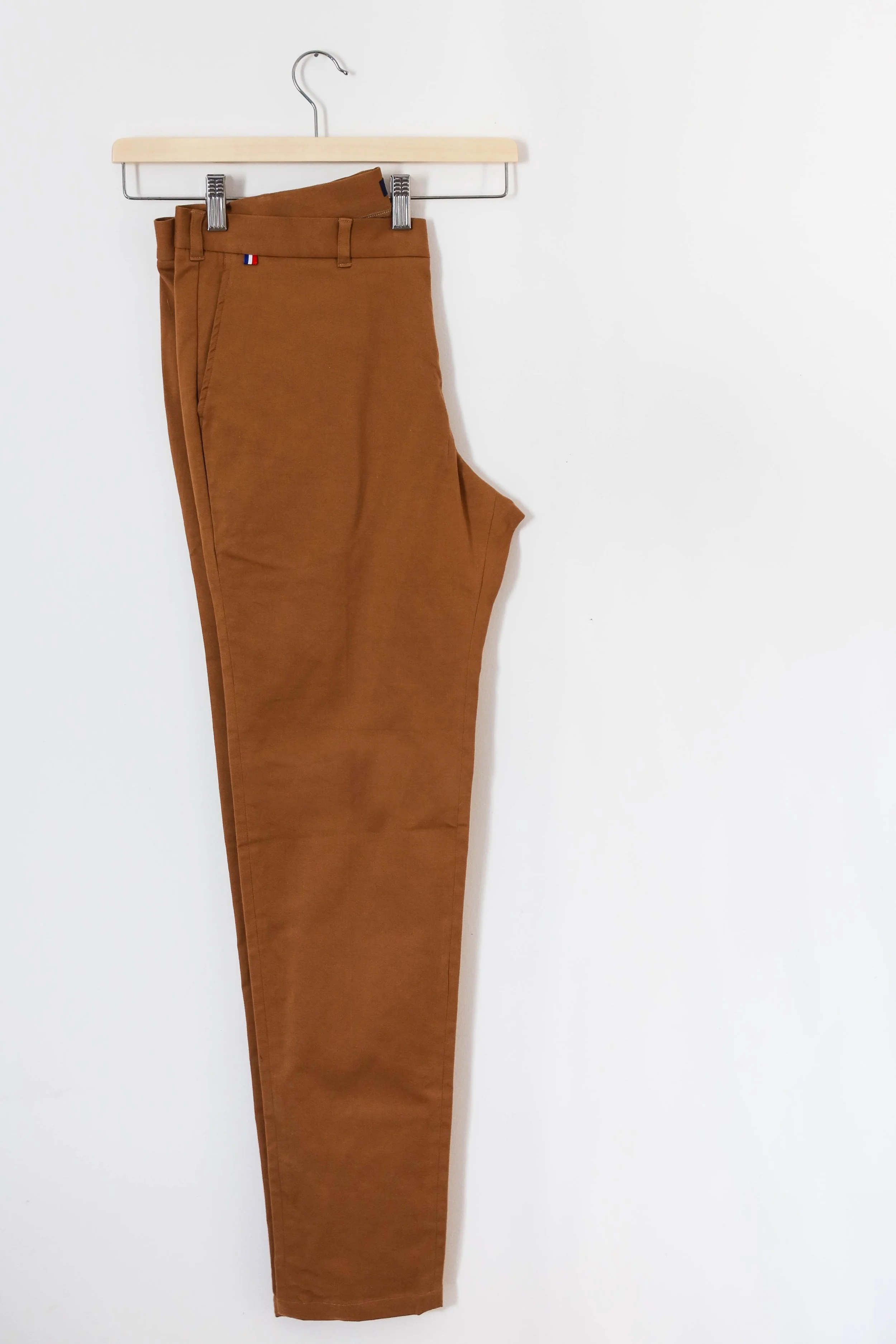 chino-camel-metta-1.jpg