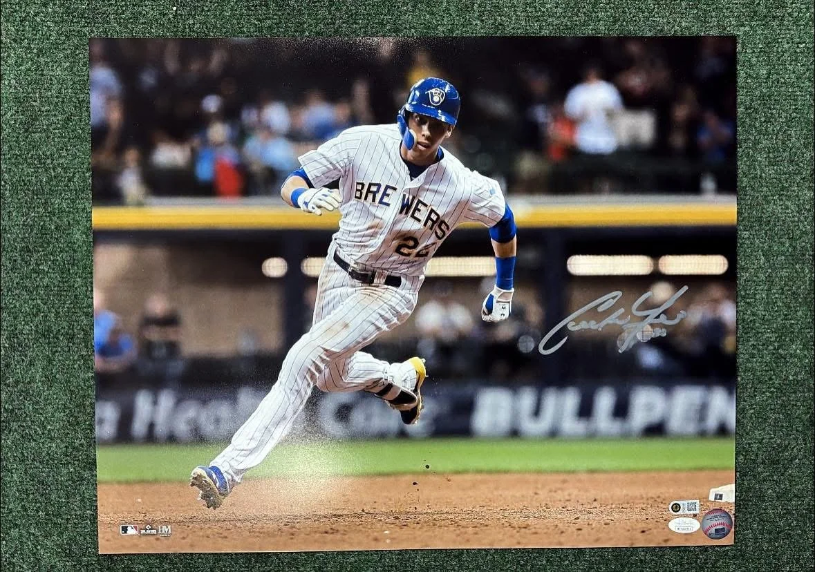 Yelich autographed 16x20