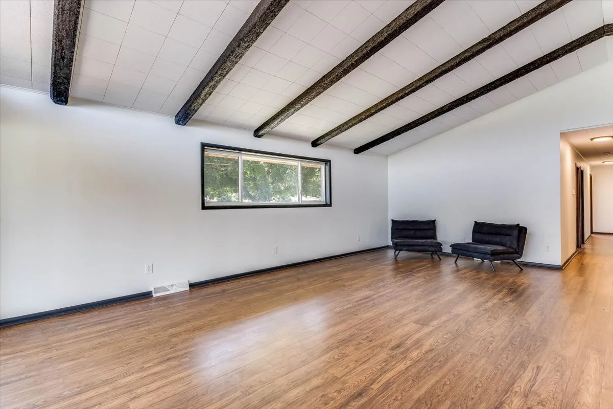 13-1610 W 34th St N-13.jpg