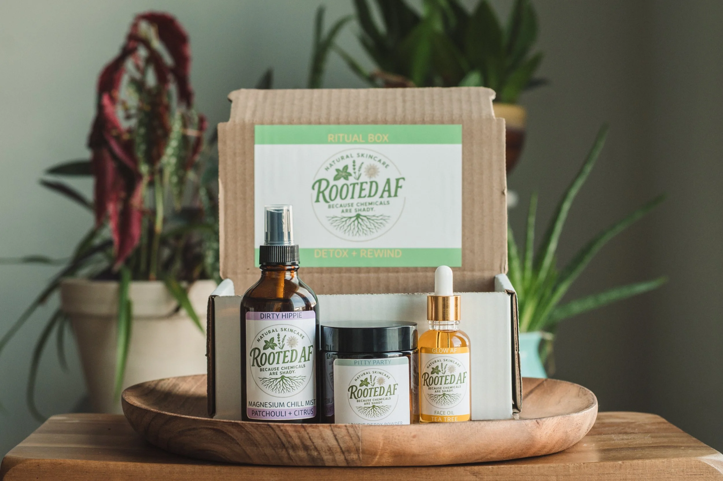 Detox & Rewild - A Rooted AF Ritual Box