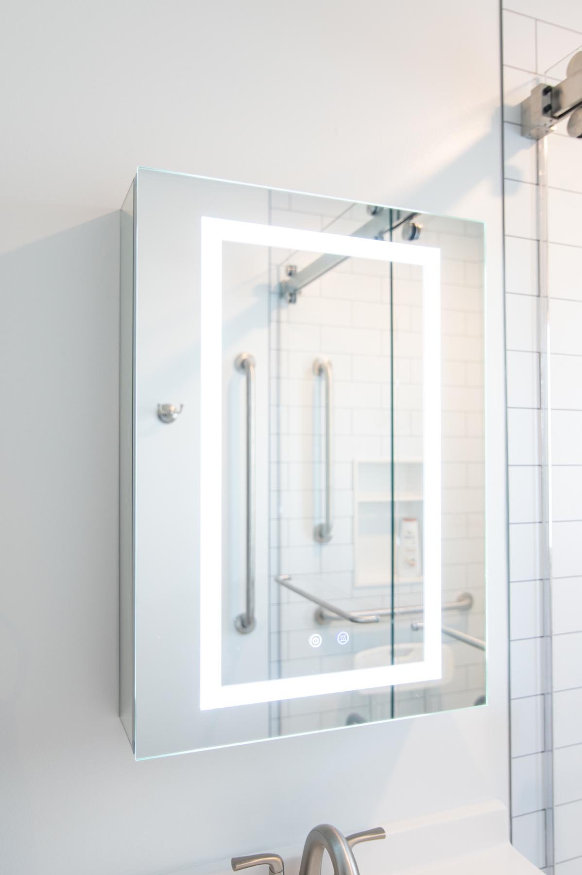 bathroom-mp-ada-12.jpg