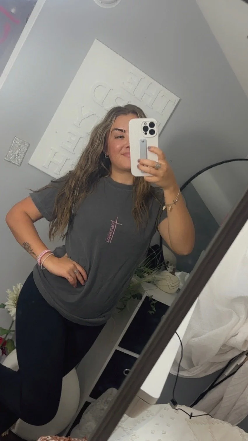 DO EVERYTHING IN LOVE | T-SHIRT