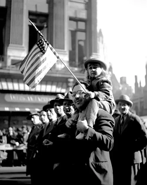 Parade, 1946