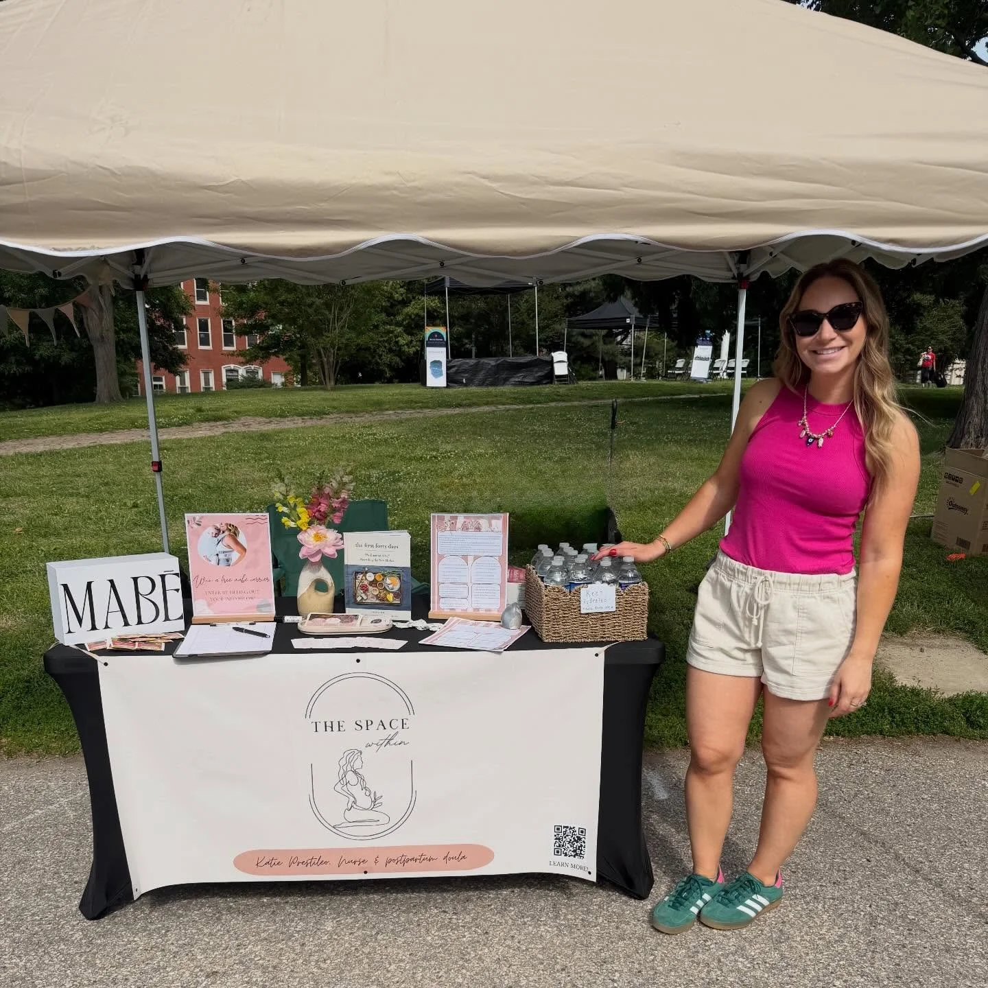 Such a beautiful day in Baltimore, connecting with soon to be mamas and networking with some amazing boss babes.
Leaving the Baltimore birth fest feeling inspired and determined to close the gap in postpartum care 🫶🏼🫶🏼