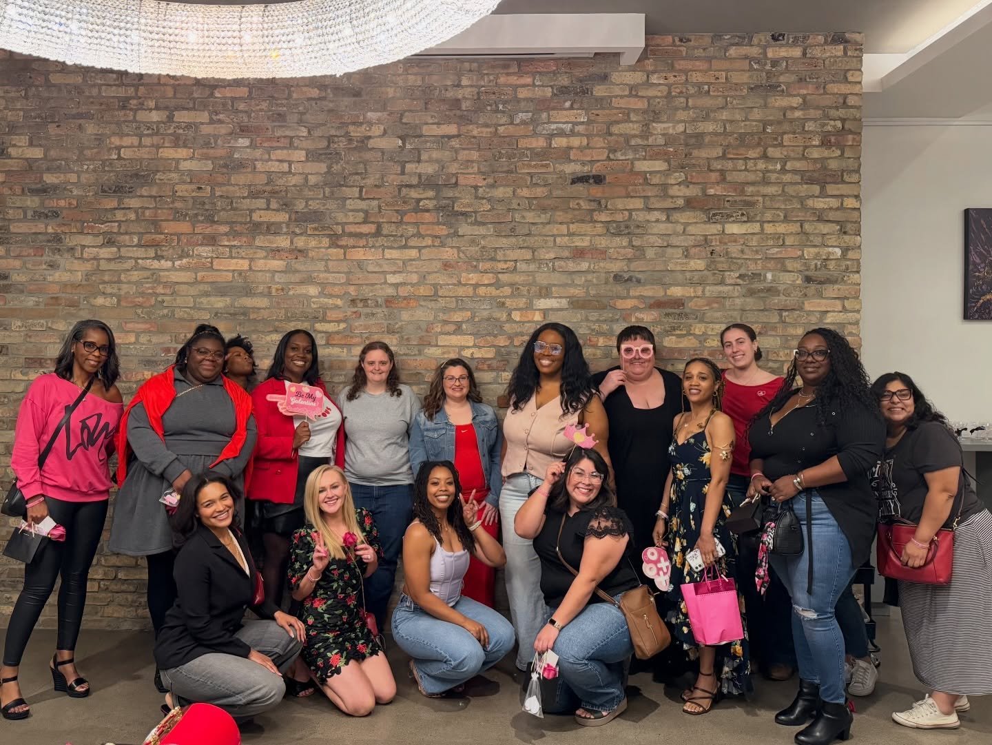 Just a lil sneak peek into You Goal Girl! 💖🌸💗

This Galentines event was centered around community, connection and goal setting. @whatistrue_1 and I loved the vision, but the outcome was even better! 😍😍😍

Thank you soooo much to everyone who ma