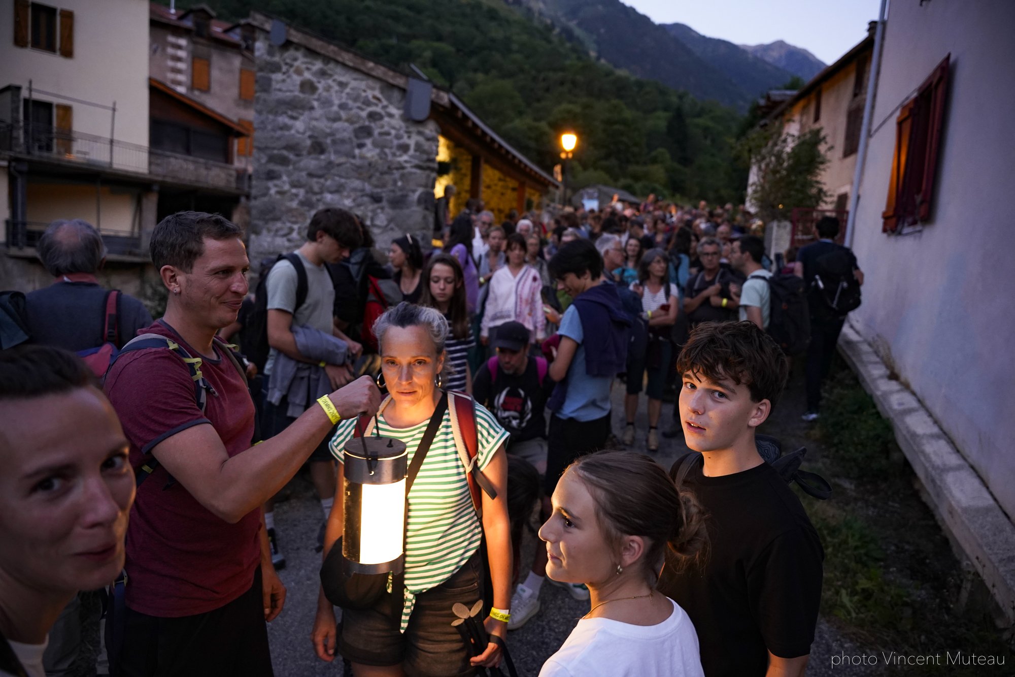 001_AX2026_Par Les Villages Nocturne_Les Arts Oseurs_Croire aux fauves_©VincentMuteau_VMU0248.jpg