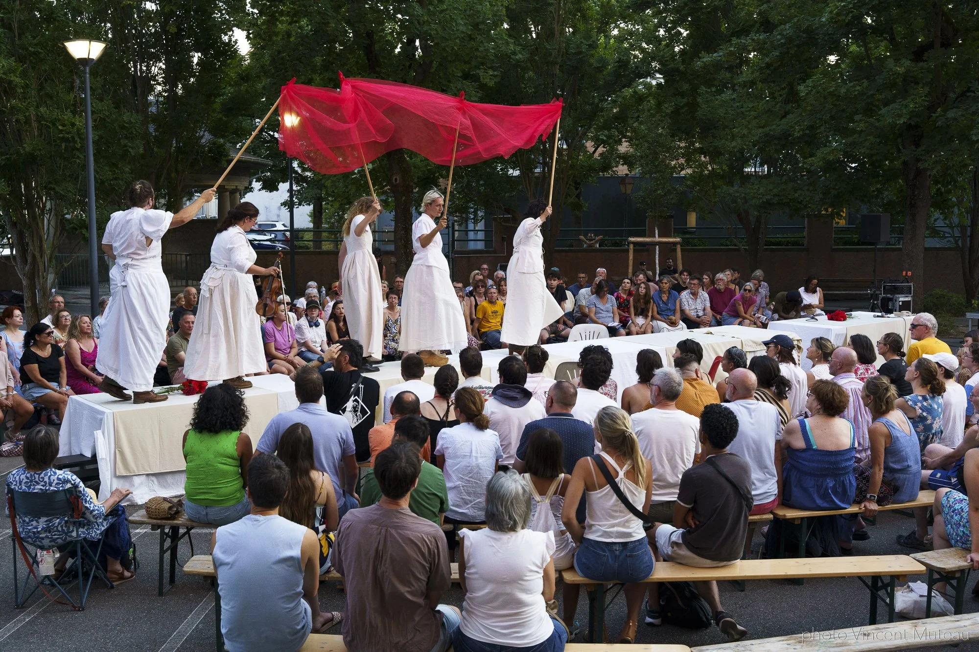 070_SCENESDERUE2026_PARTI COLLECTIF_C’est oui_©VincentMuteau_VMU3285.jpg