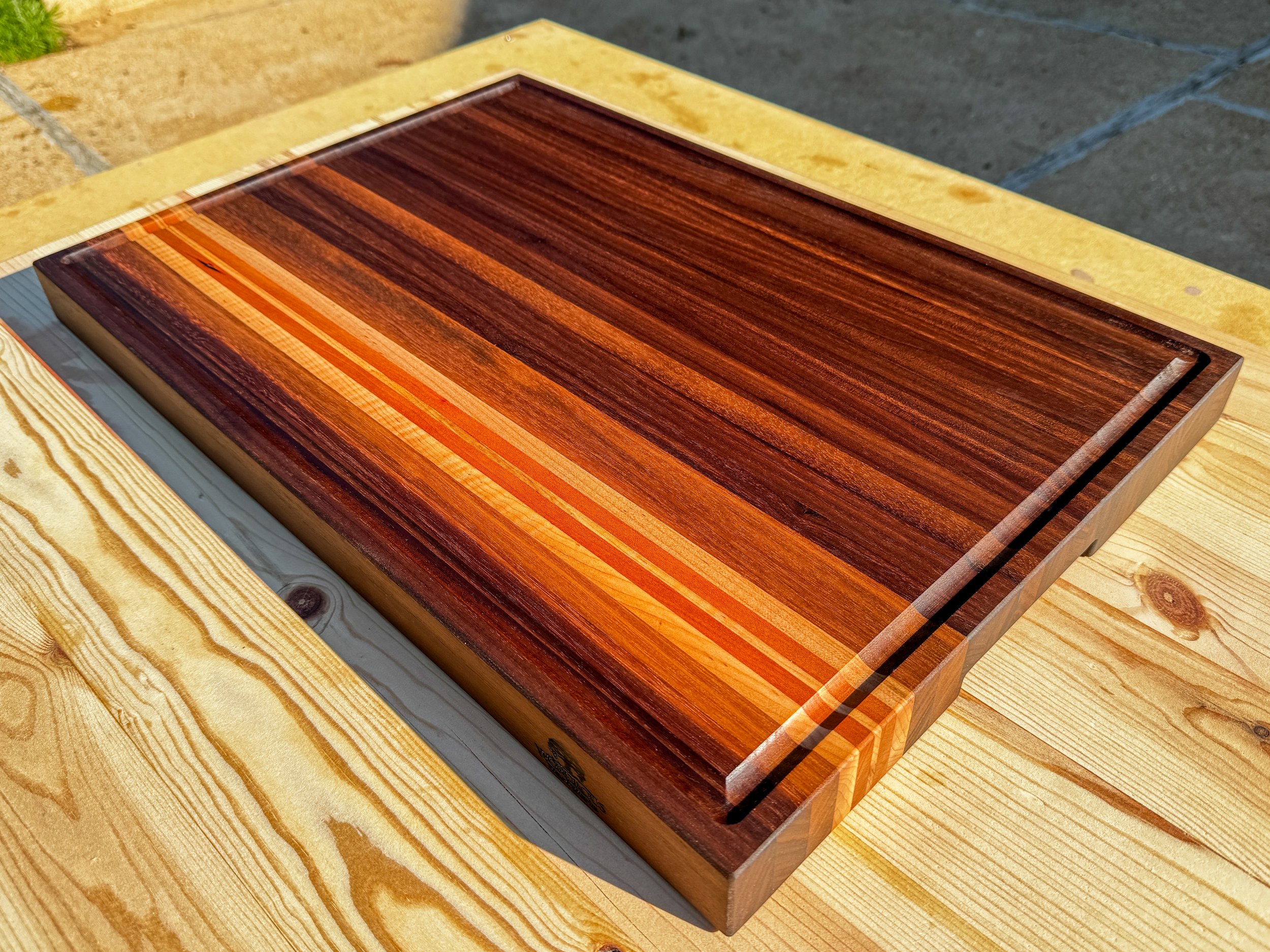 Missouri-Sourced Walnut, Cherry & Maple Cutting Board – Rustic Elegance, Refined Utility