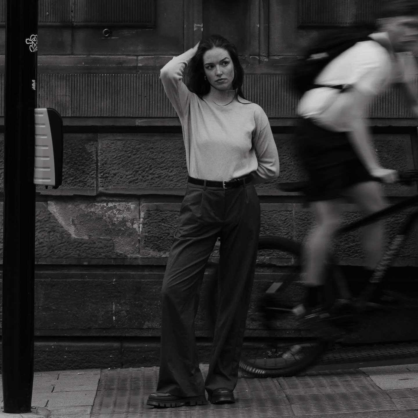 @sean.jobes capturing fleeing moments perfectly on the streets on Newcastle. Always a pleasure working with you! 
.
.
.
#newcastlemodel #edinburghmodel #freelancemodel #scotlandmodel #modelscotland #newcastlephotographer #newcastle #blackandwhitepho