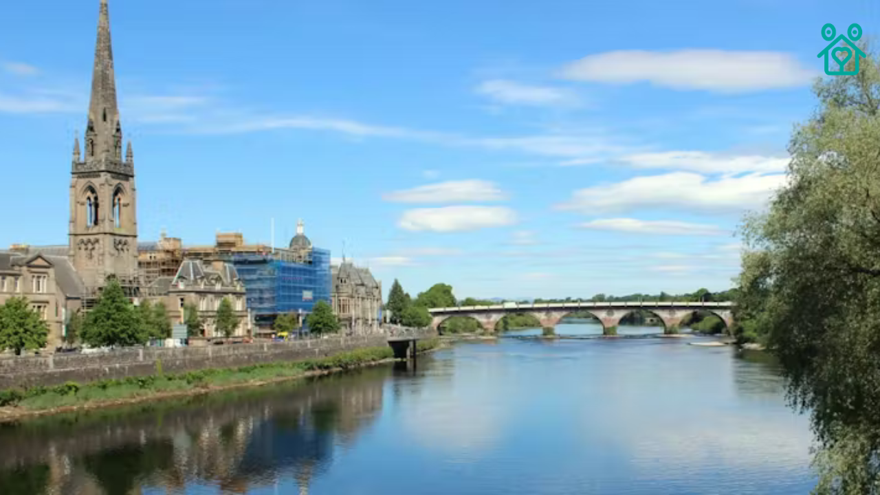 Dog-friendly Perth: Walks, pubs, dog parks & cafes | TrustedHousesitters | Pets, Travel | Published: 30th January 2026