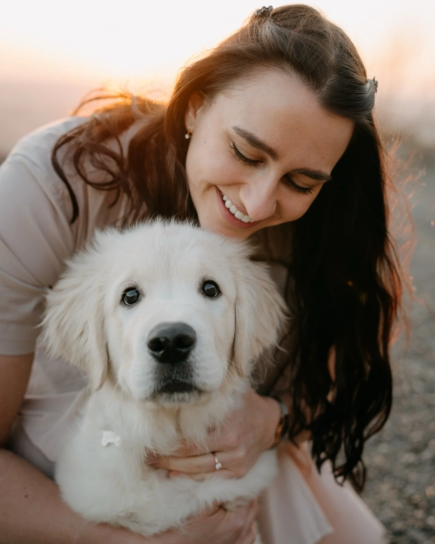 Hanka, Tom a Kory 🐶🤍✨

Manifestuju si na jaro v&iacute;ce focen&iacute; se &scaron;těň&aacute;tkem! 😁🙏🏼

#parovefocenibrno #focenisepsembrno #predsvatebnifoceni #focenistenatekbrno #zasnubnifotograf