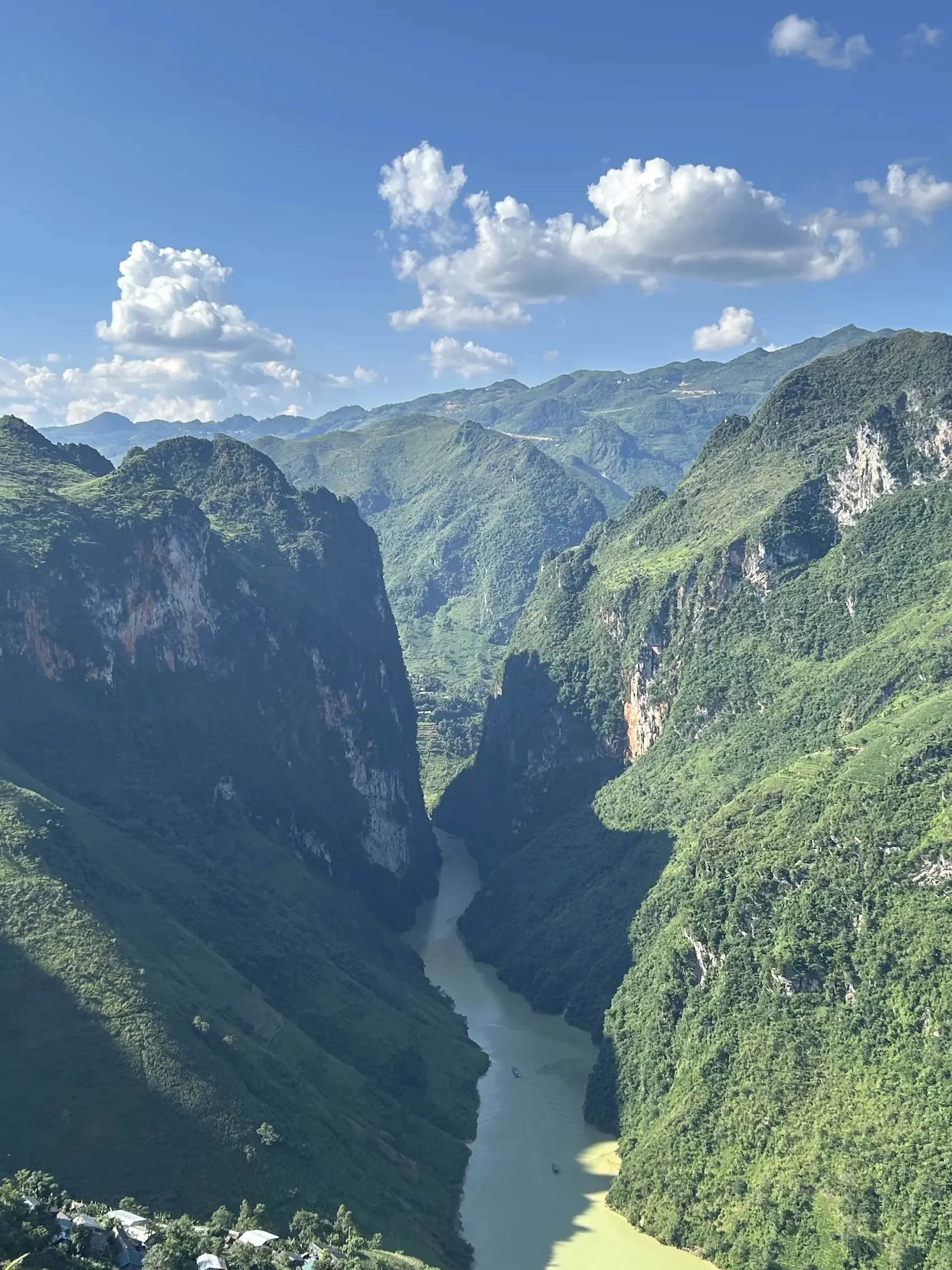 Ha Giang Loop - 4 day