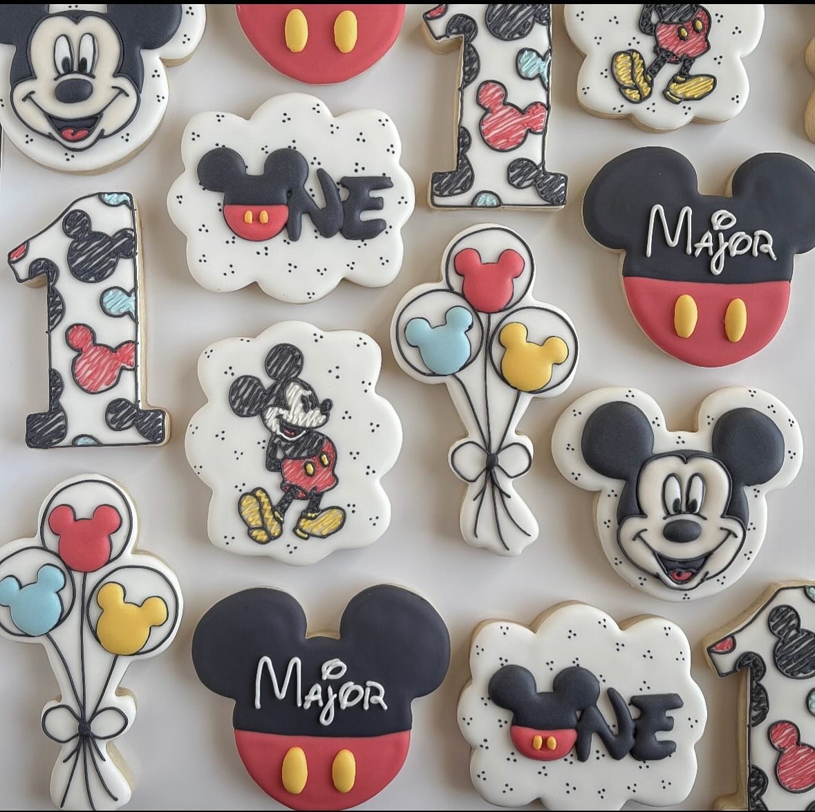 Celebrating Major&rsquo;s one-derful day with the sweetest dose of Mickey magic ✨ #okotoks #okotoksbusiness #sugercookies #sugarcookiesdecorating #sugarcookie #okotoksmamas #okotoksmoms #yyc #yycmomsinbusiness #yycmama #yycsmallbusiness