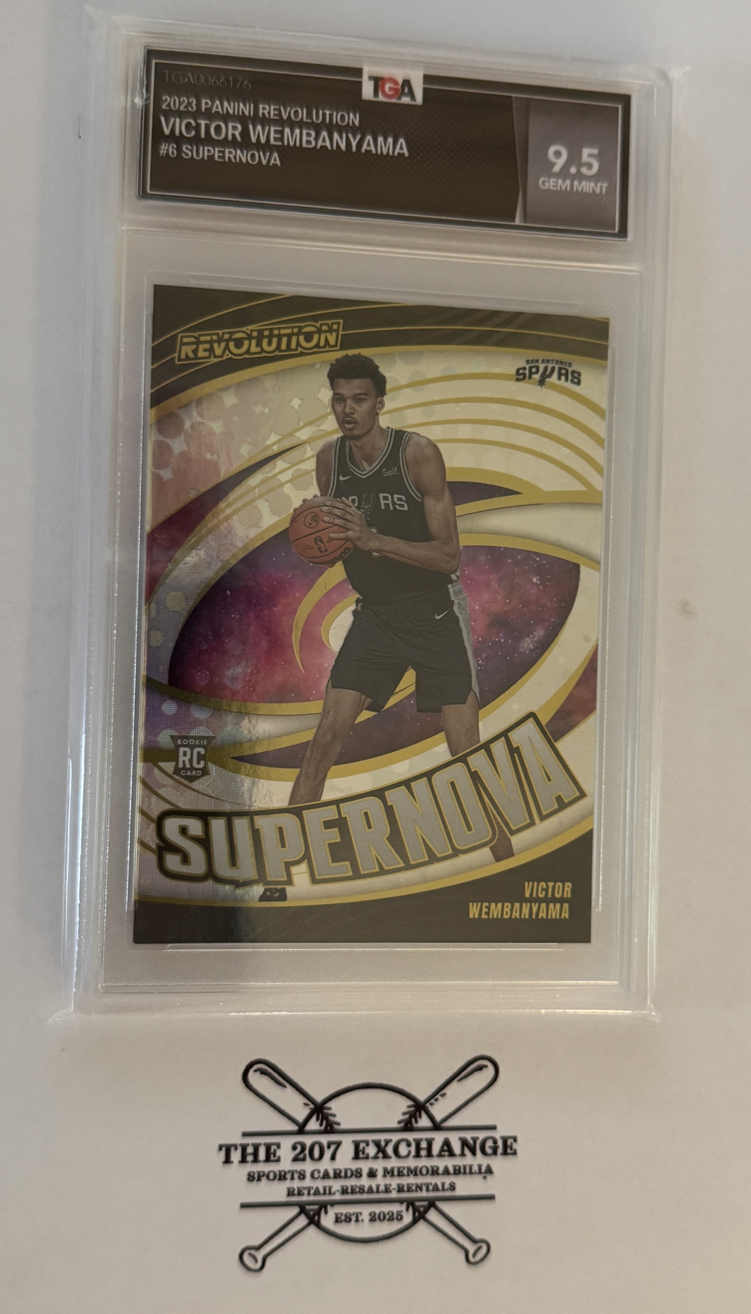 VICTOR WEMBANYAMA, 2023 PANINI REVOUTION
