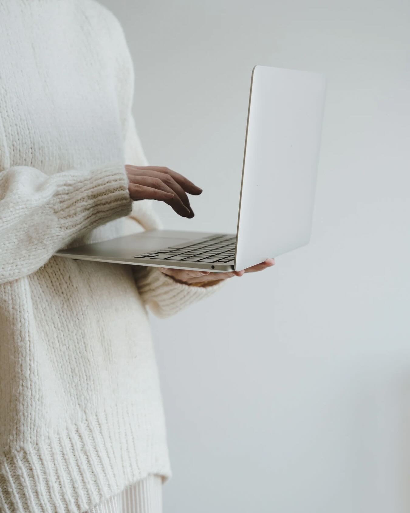 ✨ Do you really know how much money you&rsquo;re making? ✨

Knowing your turnover isn&rsquo;t the same as knowing your profit. 💸

You might see money coming in, but if you&rsquo;re not tracking your expenses, monitoring your profit every month, and 