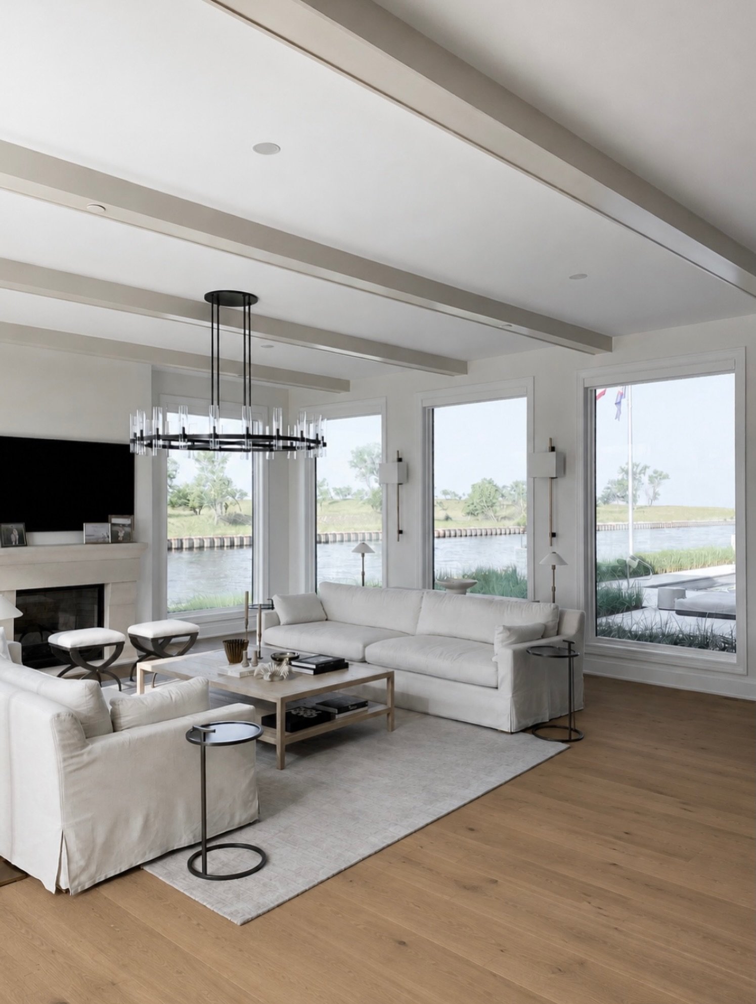 A space built to take advantage of the lake view&mdash; featuring Riviera Collection, Cold Brook! 

specs: European White Oak, 7-1/2&rdquo; width
#lakeview #floors #whiteoakfloors #inspo #install