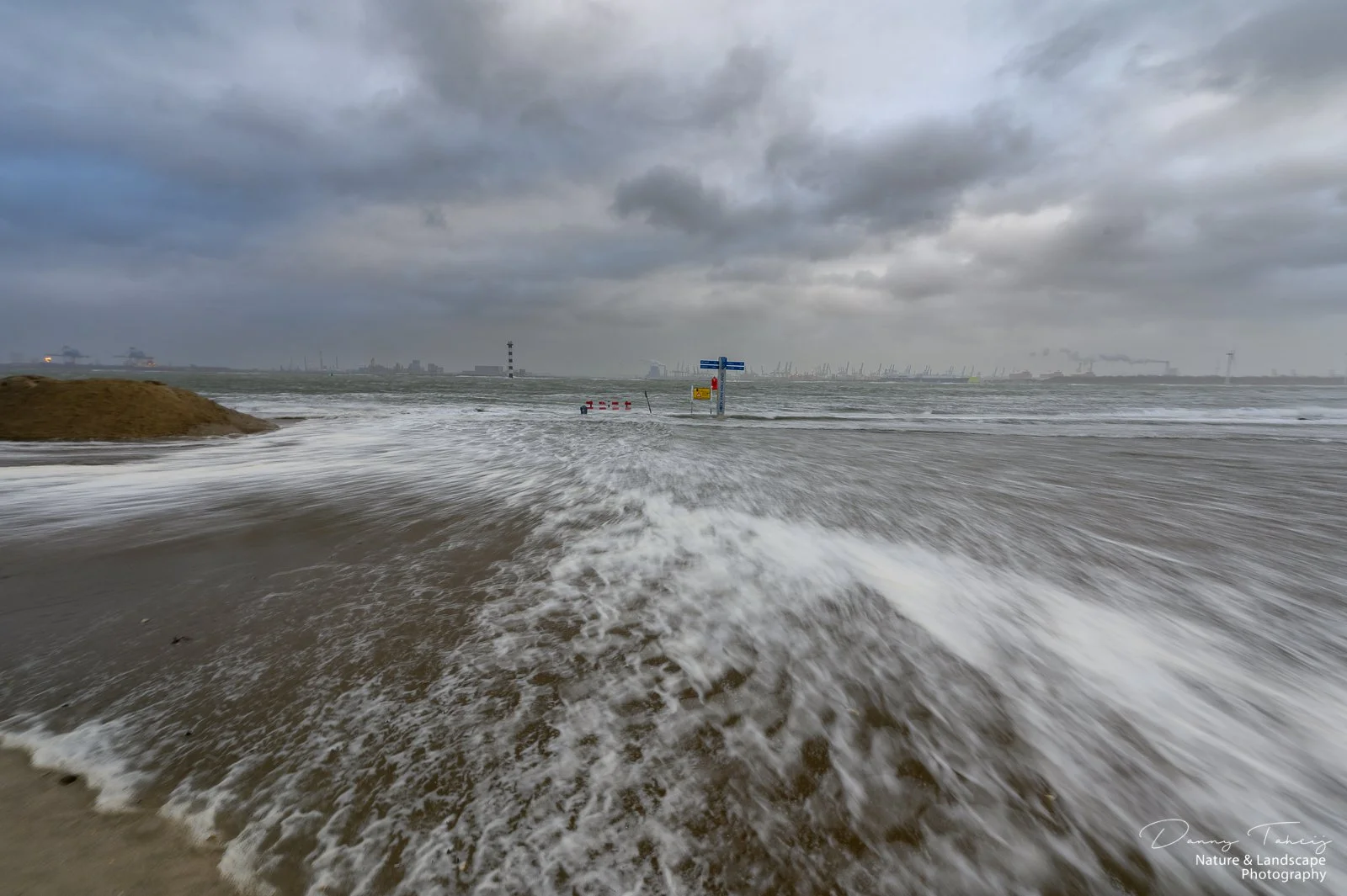 Storm Corrie Hoek-4.jpg