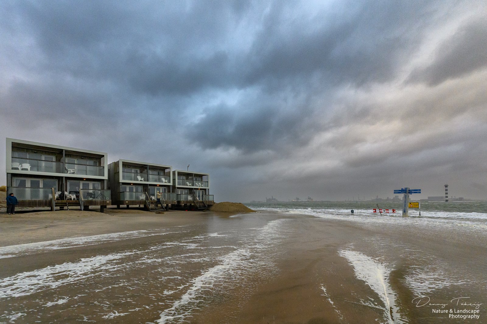 Storm Corrie Hoek-3.jpg