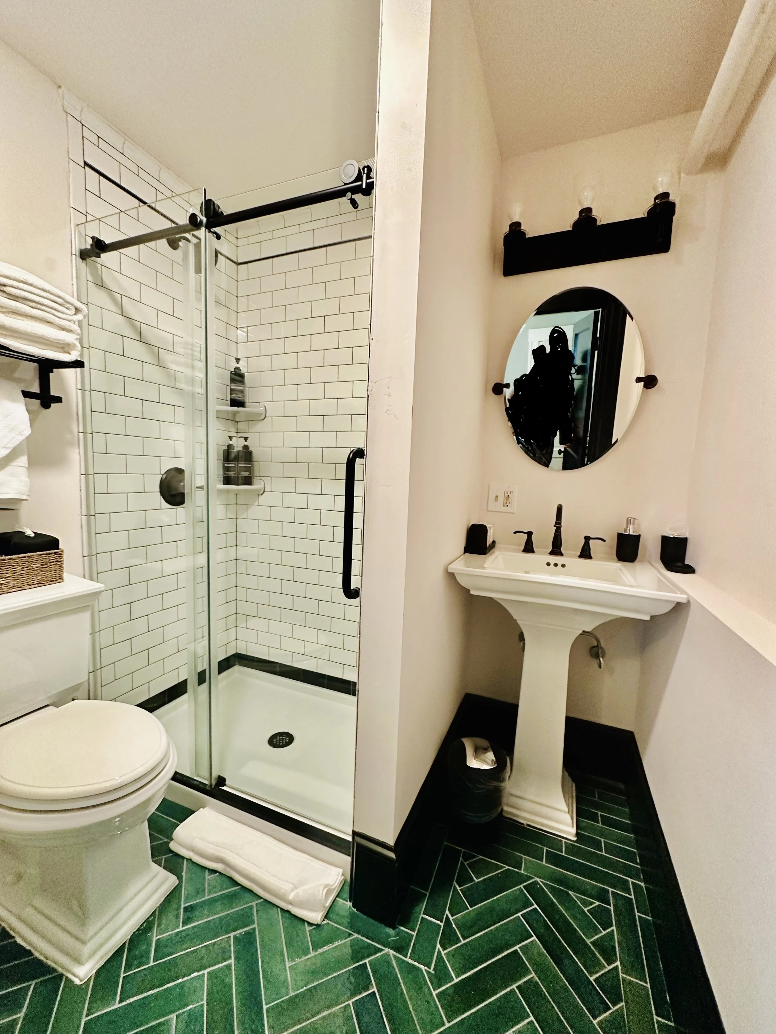 36_bath.jpeg