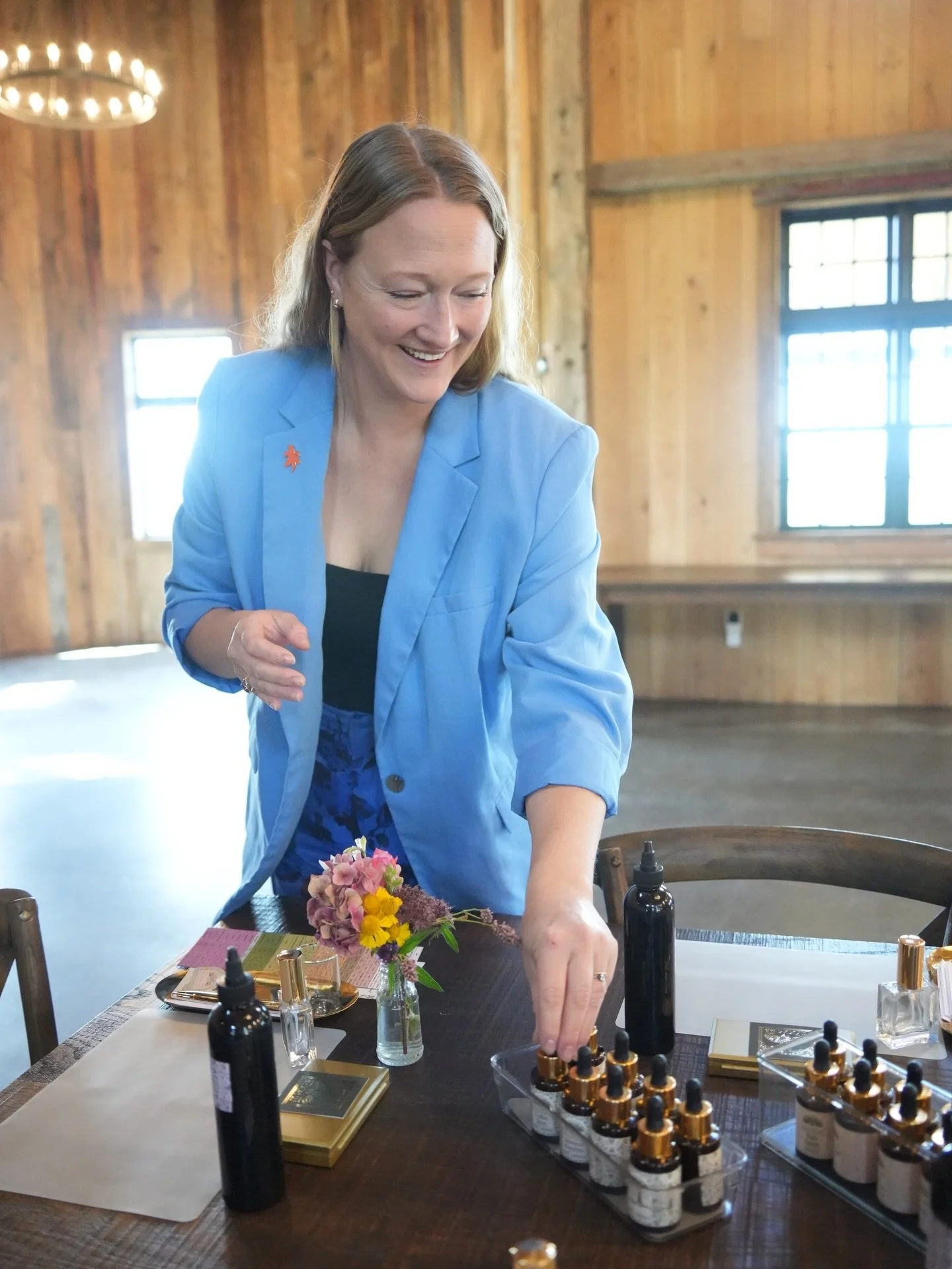 ✨ Meet the Perfumer Behind Bloom Lab Perfumerie ✨

Hi, I&rsquo;m Sarah&mdash;the founder, botanical perfumer, and creative heart behind Bloom Lab Perfumerie.

I believe perfume is more than something we wear. It&rsquo;s a way to preserve memories, te