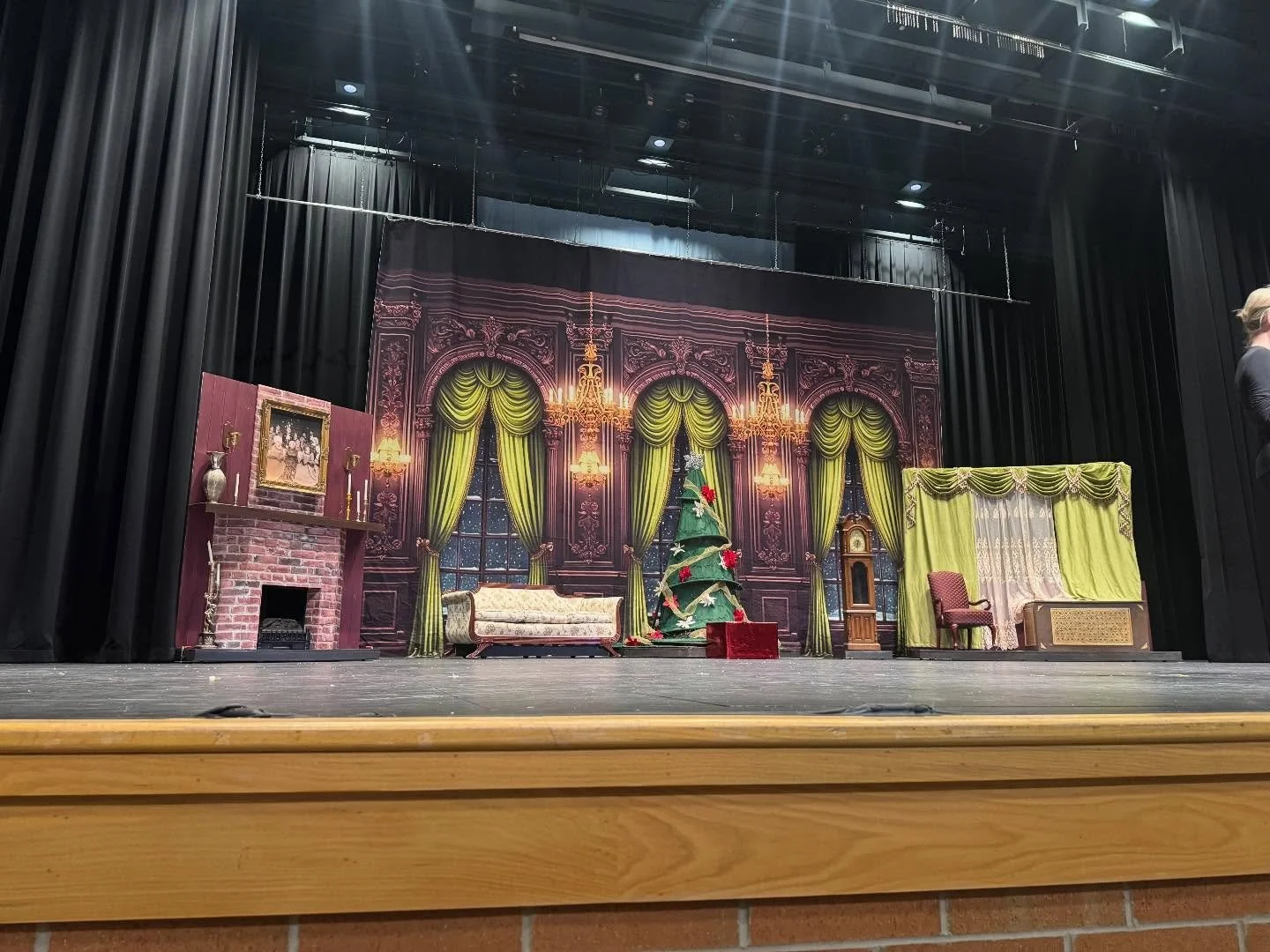 Dress rehearsal is complete! 🎁🎄

#MPSD #nutcrackerreimagined