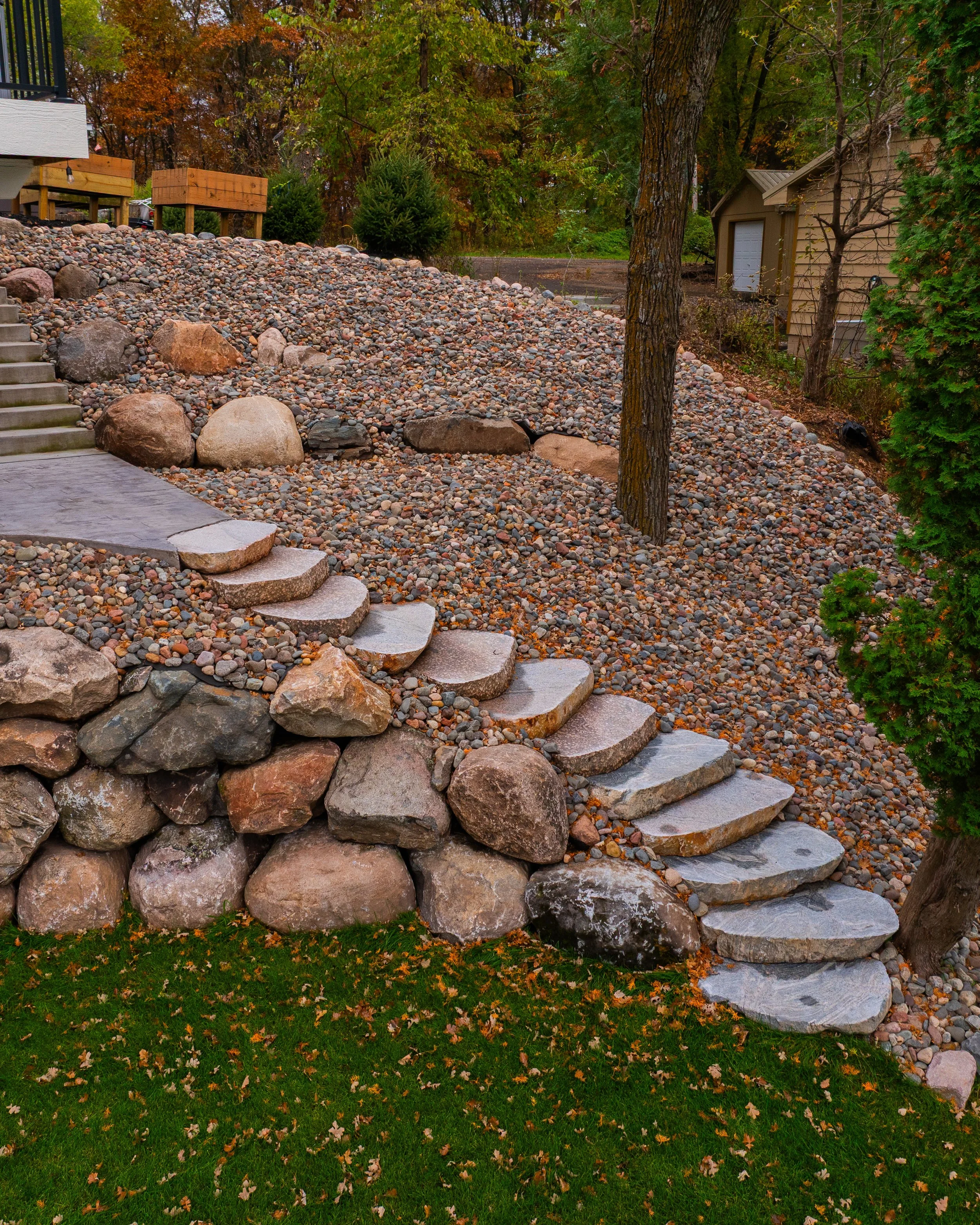 aj_hardscapes_blue_lake-15-2.jpg