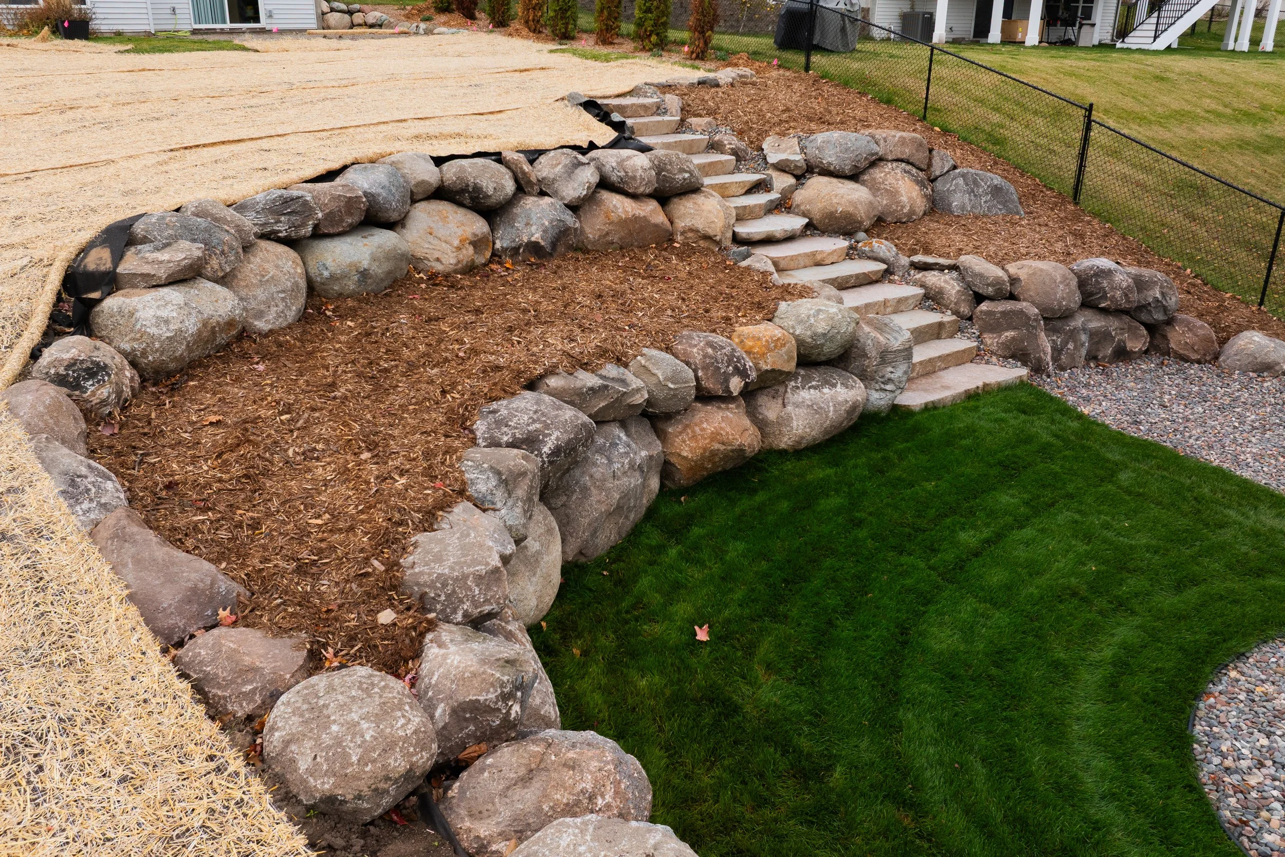 aj_hardscapes_elk_river-05.jpg