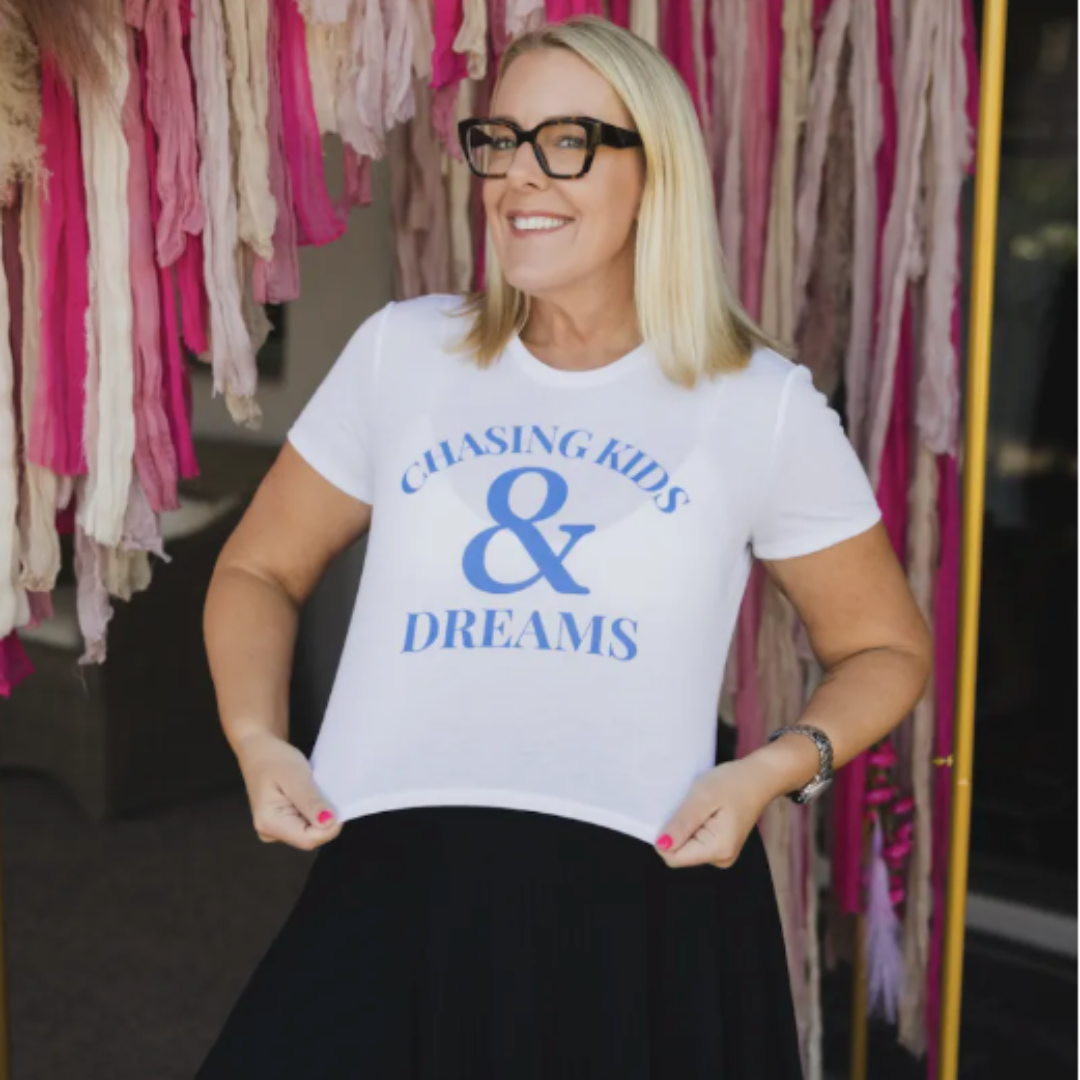 chasing+kids+and+dreams+crop+tshirt.png