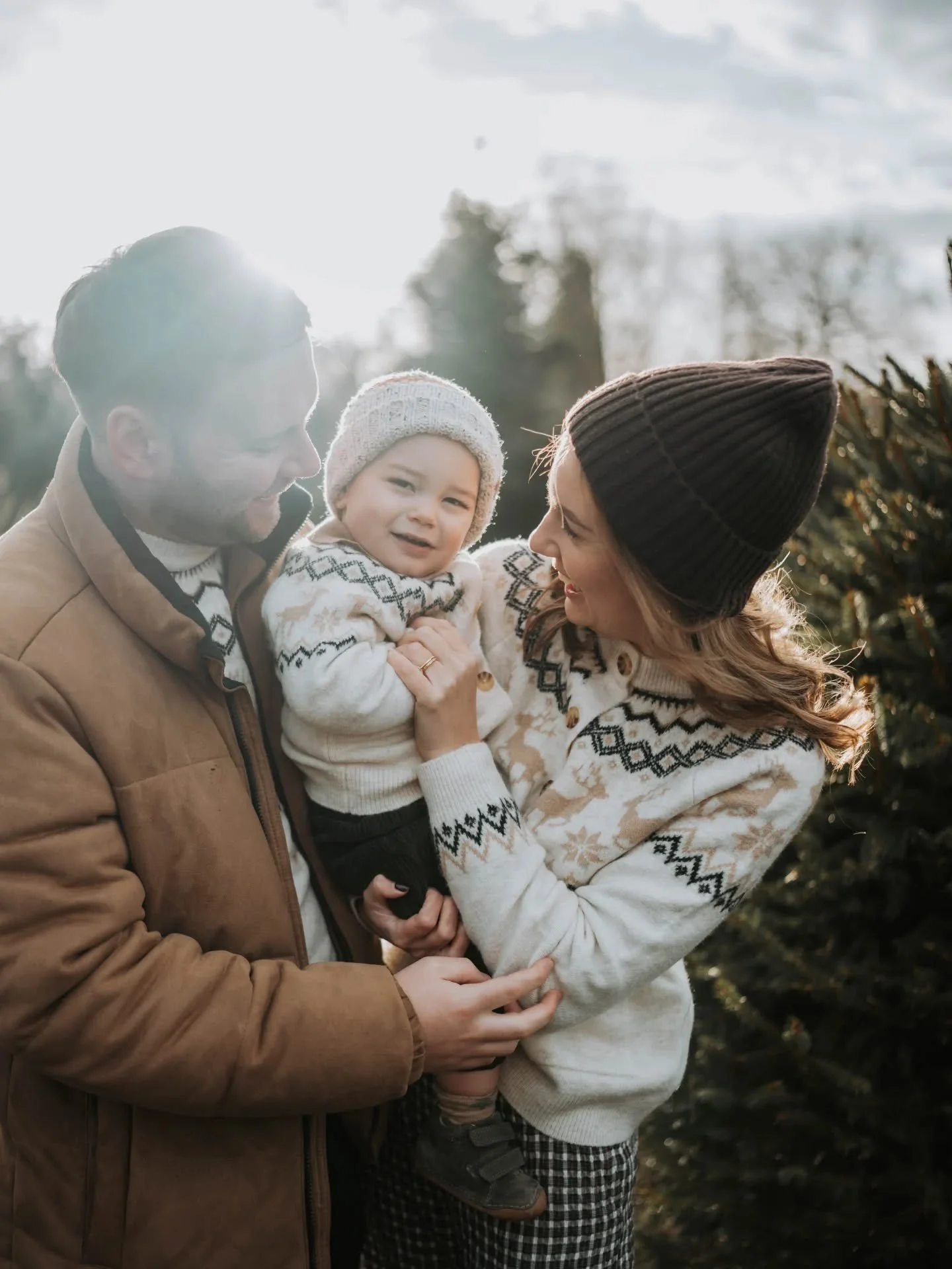 Merry Christmas from the O'Neills &hearts;️🎄

We are logging off for a few days to unwind as a family. Some of you will know that we haven't had the smoothest couple of months since our wedding day, particularly for Tom. Unfortunately being a small 