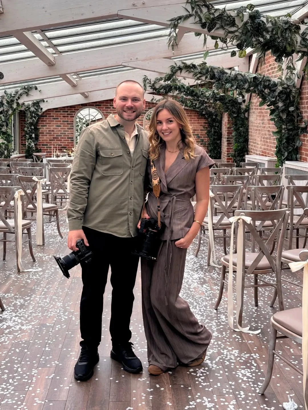 Jump scare...it's Tom with no hair 👀👋🏻

It's about time we popped out faces back onto the grid to say hey and make sure people still know what we look like 🤣

We're Tom and Alice, a husband and wife videography team from the Staffordshire Moorlan