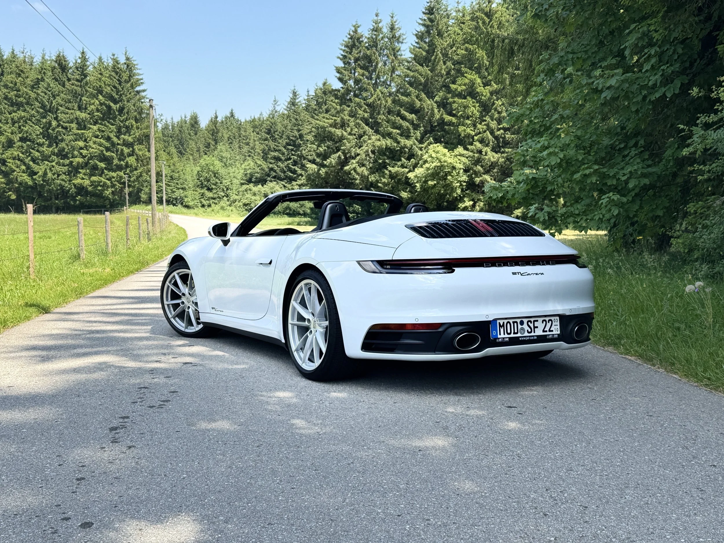 Porsche 911 Cabrio Carrera ab 18 Jahren Mieten. Jetzt Porsche im Allgäu mieten!