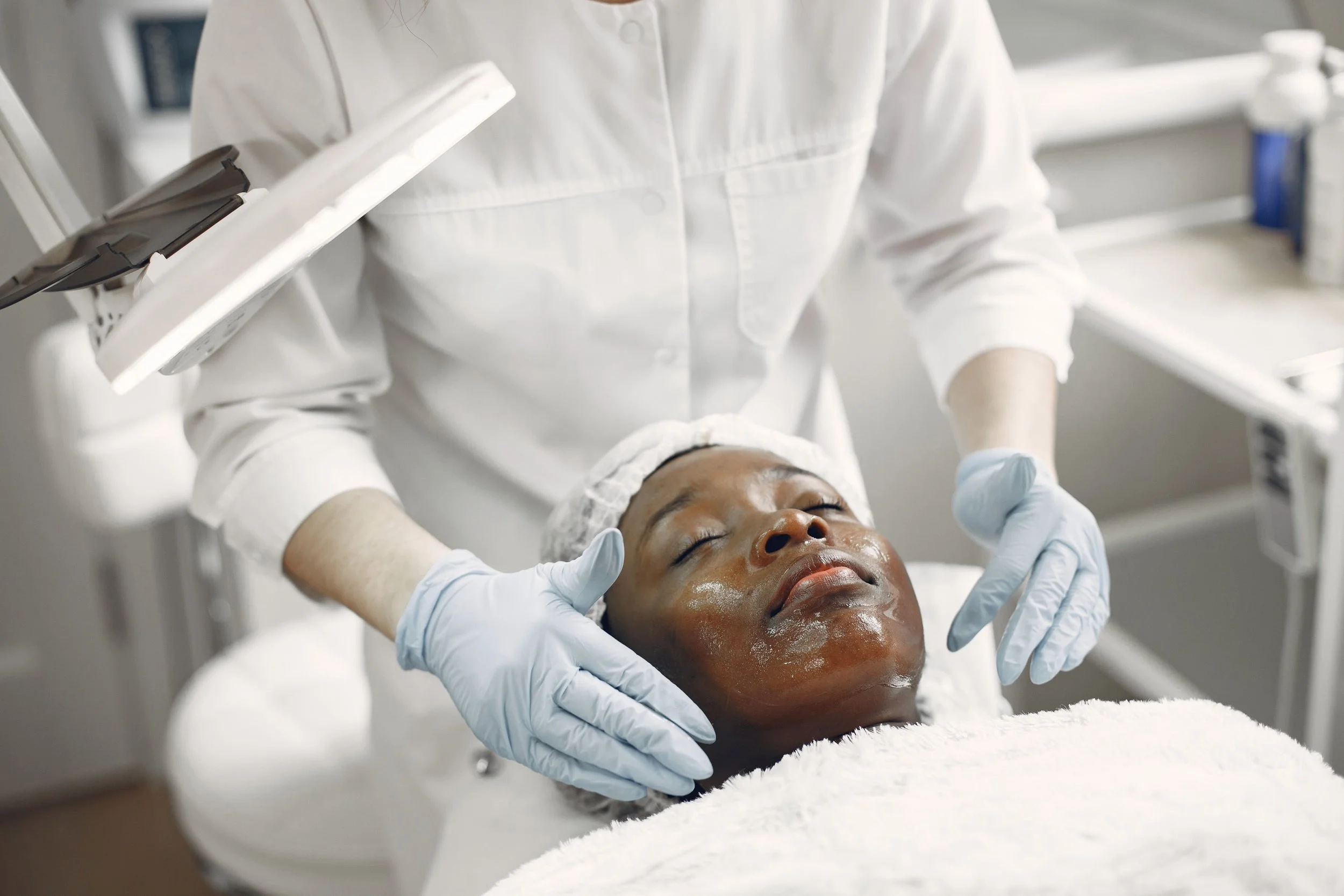 HydraFacial vs Chemical Peel
