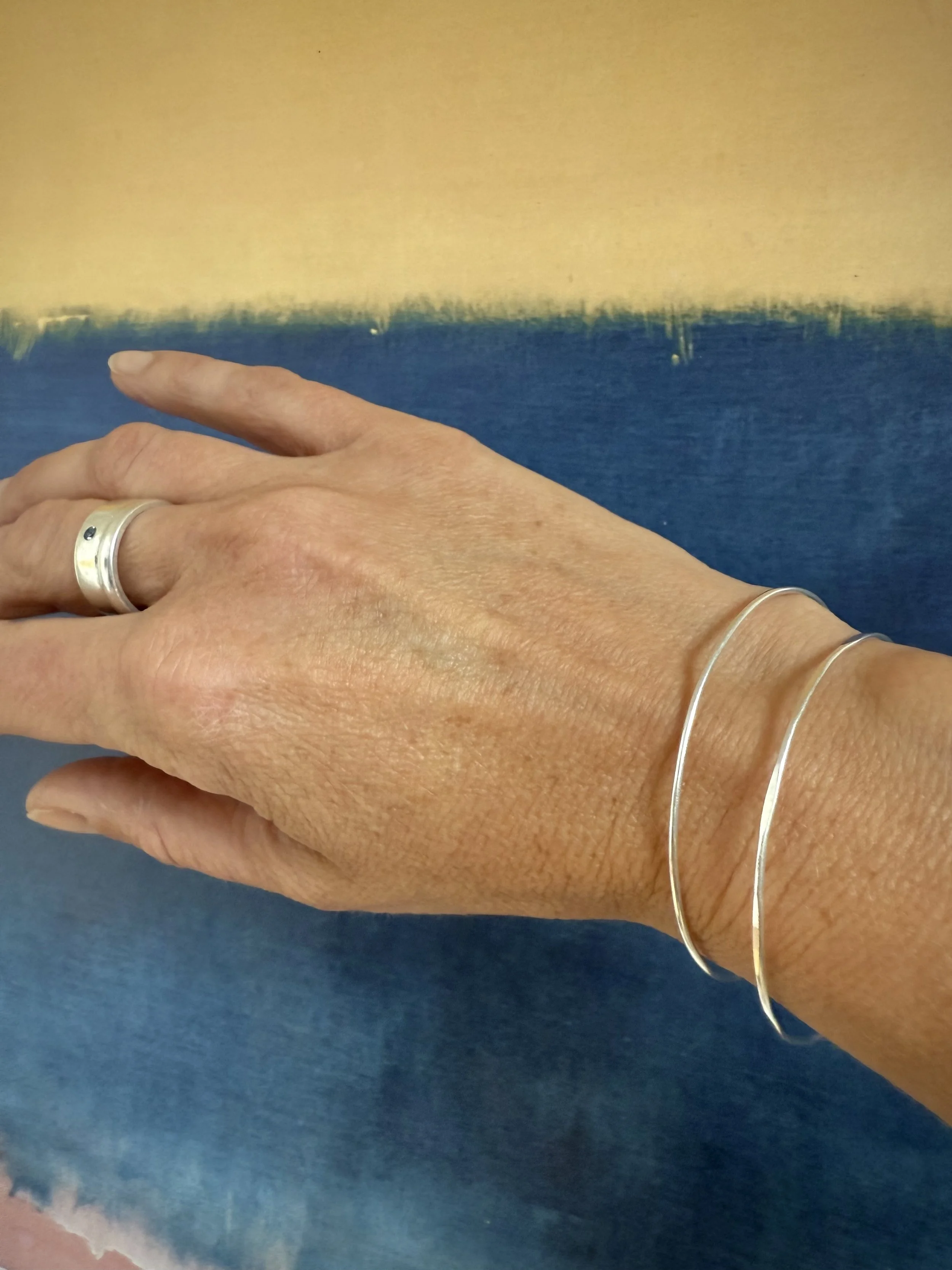 Delicate Bangle_2.jpg