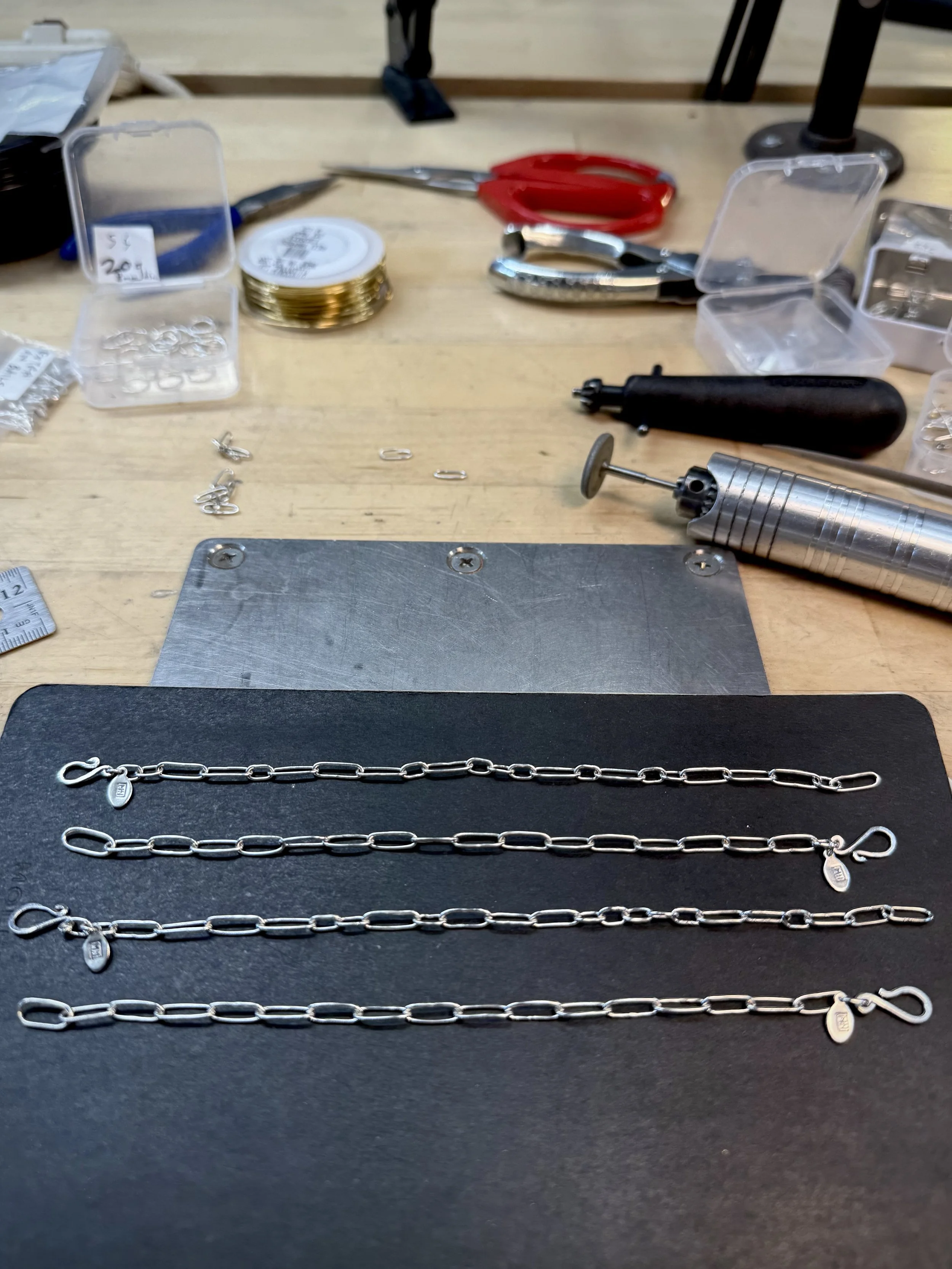 Random Oval Link Bracelet_2.JPG