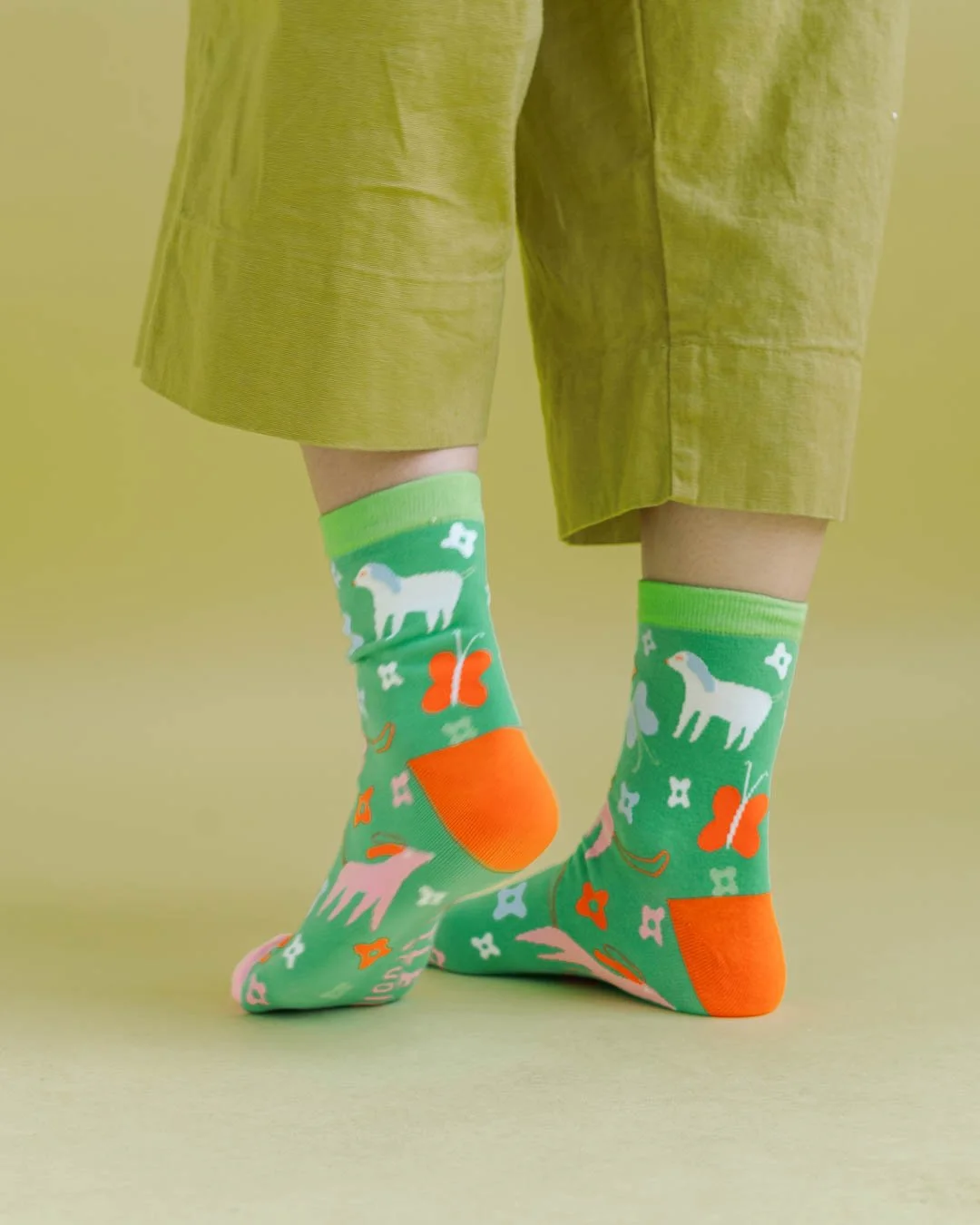nettle-clothing-pattern-art-illustration-cute-18.jpg