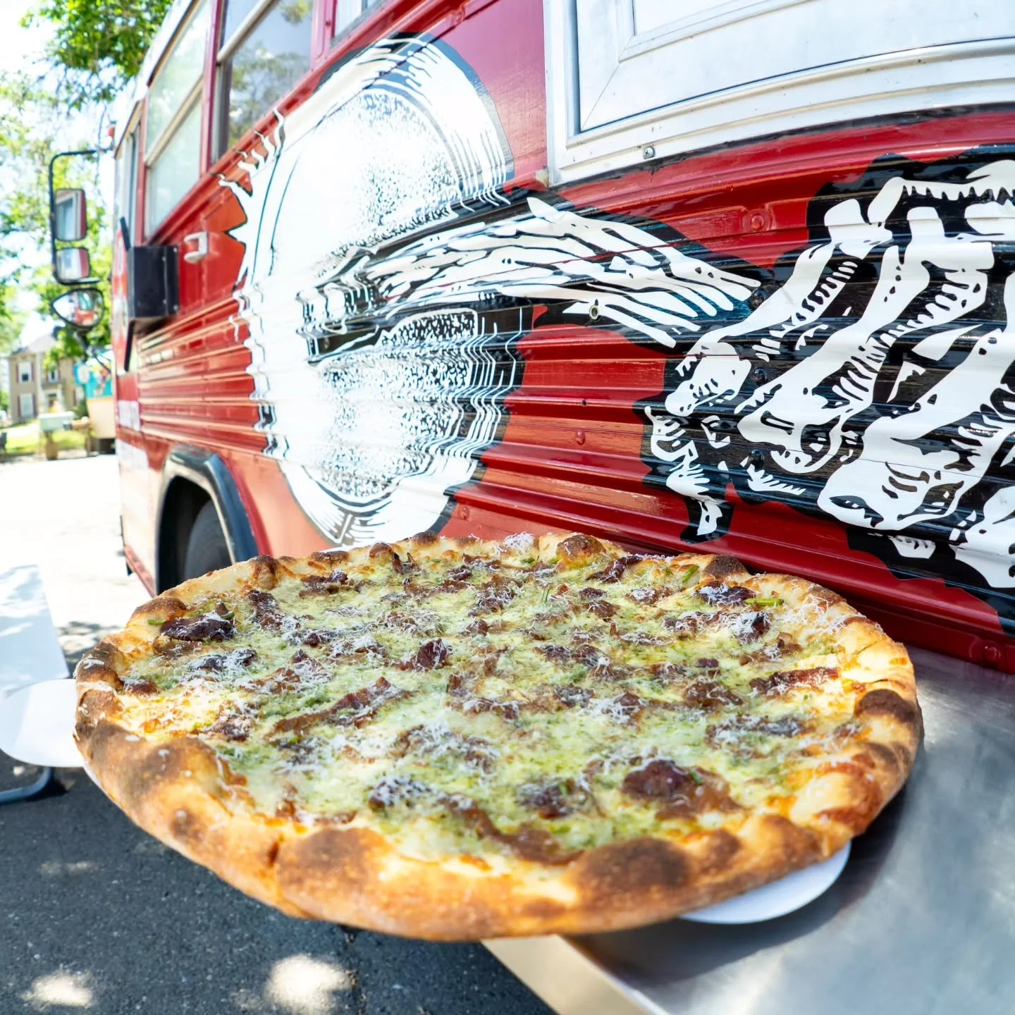 🚨⚔️🍕New Special!!!🍕⚔️🚨
.
Raining Bleu!!!
.
Sweet pea pesto, bacon, caramelized onions, garlic scapes, gorgonzola, pecorino romano, and Sicilian oregano.
.
This is a ripper for sure. I figured if I make a super spring-y pizza, maybe we will get to