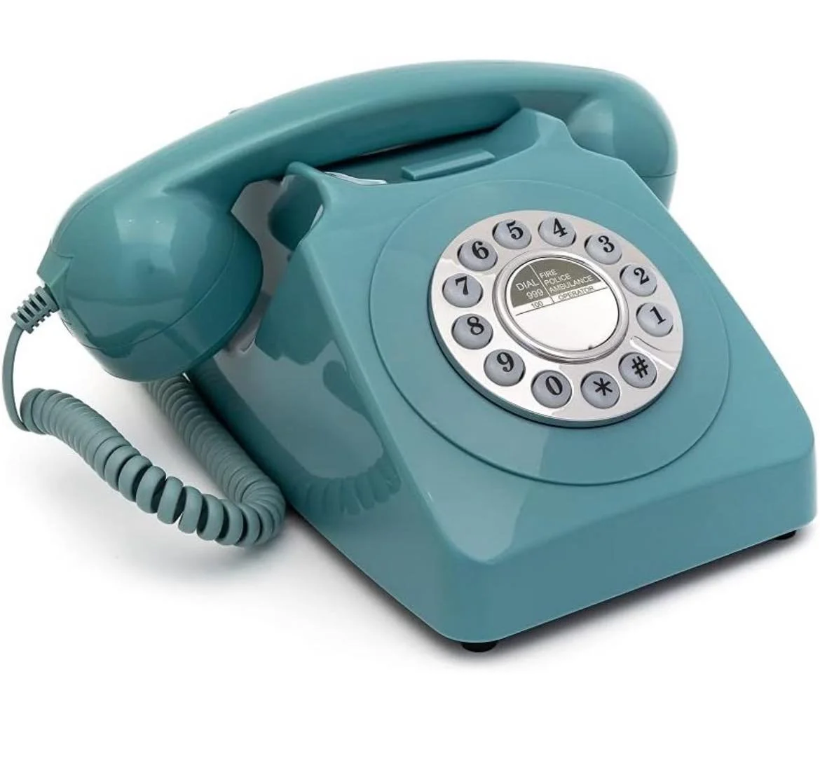 Unusual post! ⚠️ 😂
I have a new landline number for the house: 7-2031 in case of emergency.
Those who need to know, know how to translate that into a phone number! Please update my contact info 😁