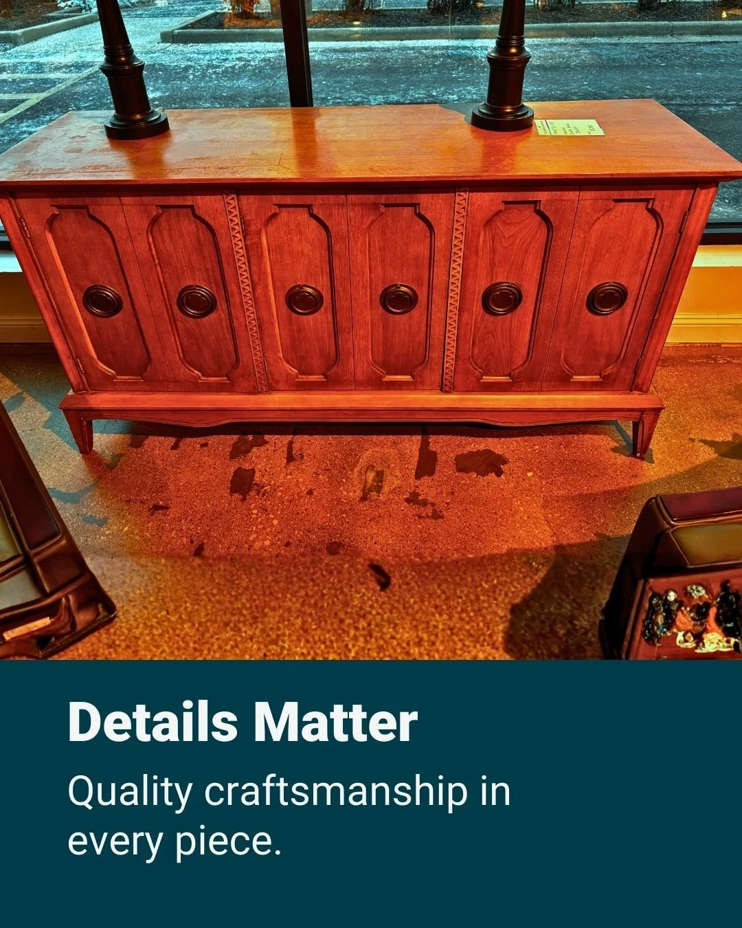 New Year, New Home. Find a piece that stands out because of the details. Details tell the story. From carefully crafted lines to quality finishes, these are the elements that make a piece truly special.

Come in a shop with us today!

 #details #qual